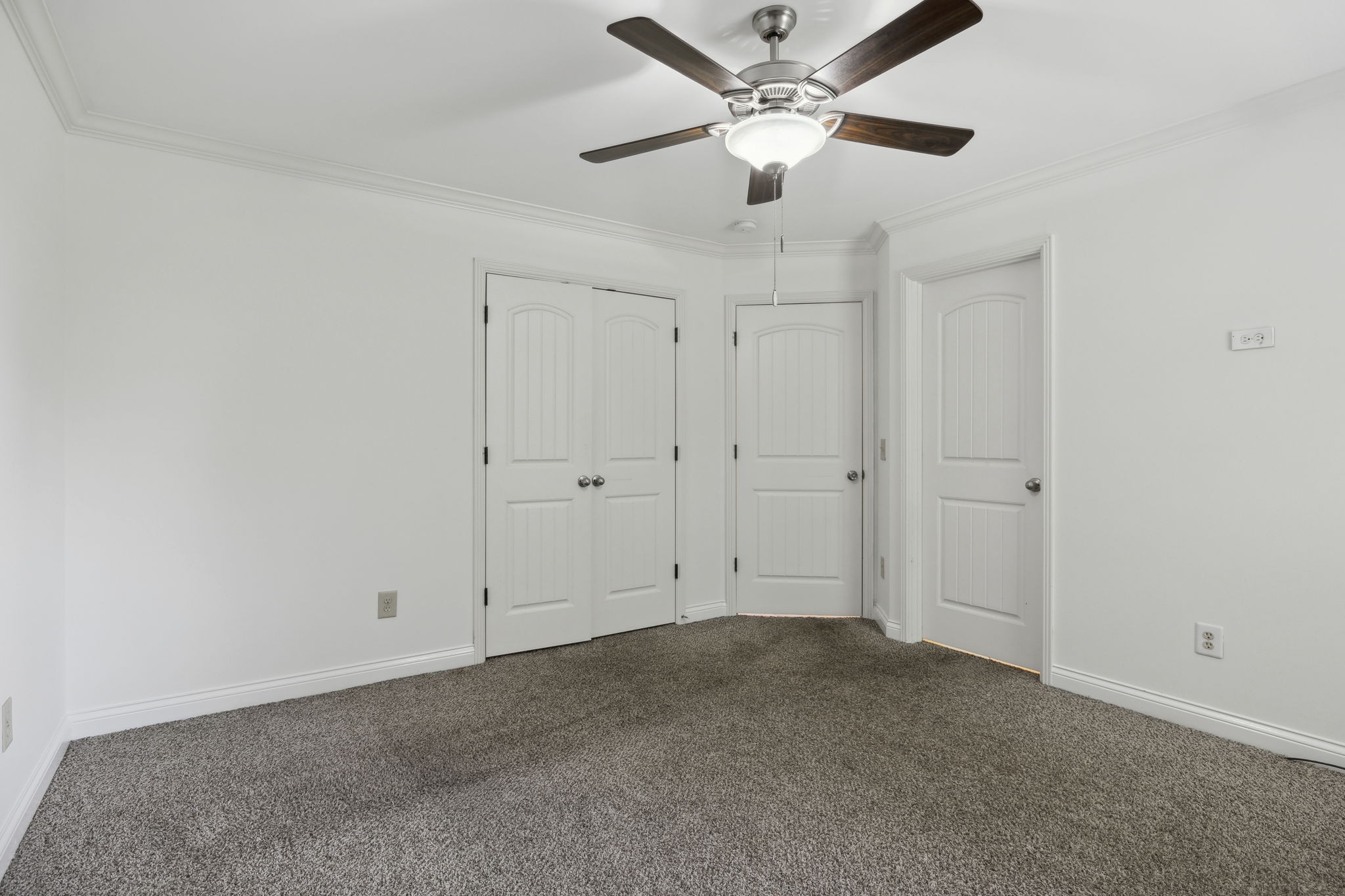 239 Tulip Hill Dr