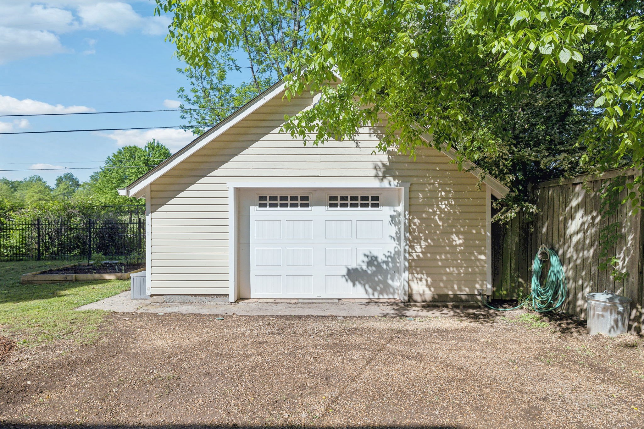 213 Cherokee Rd