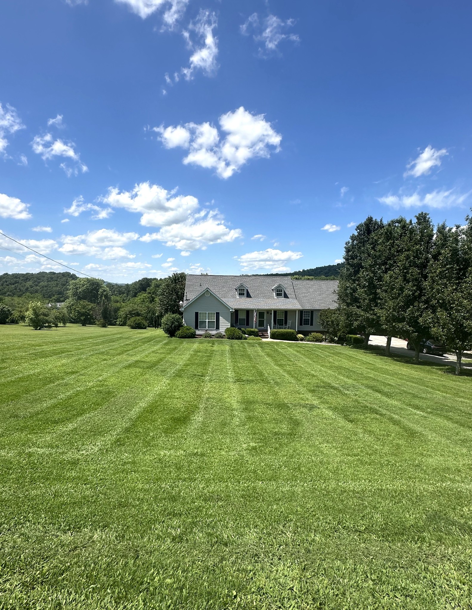 1224 Whiteside Hill Rd