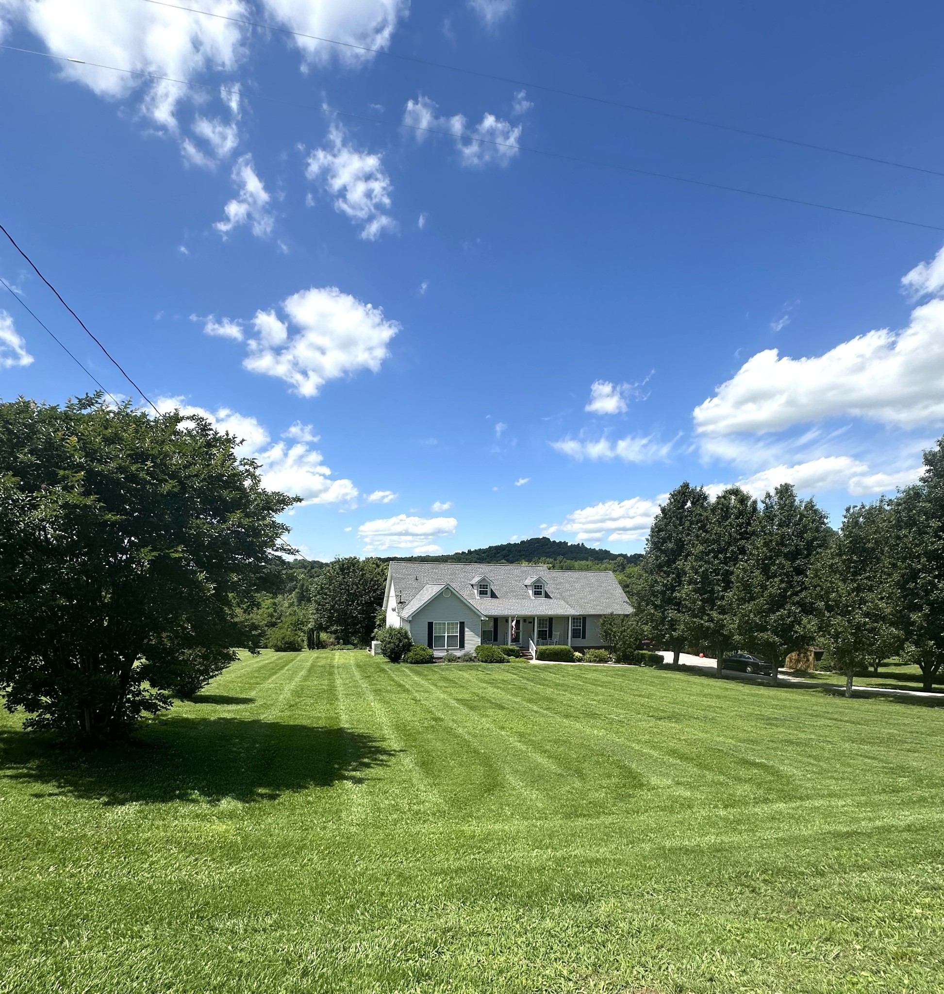 1224 Whiteside Hill Rd