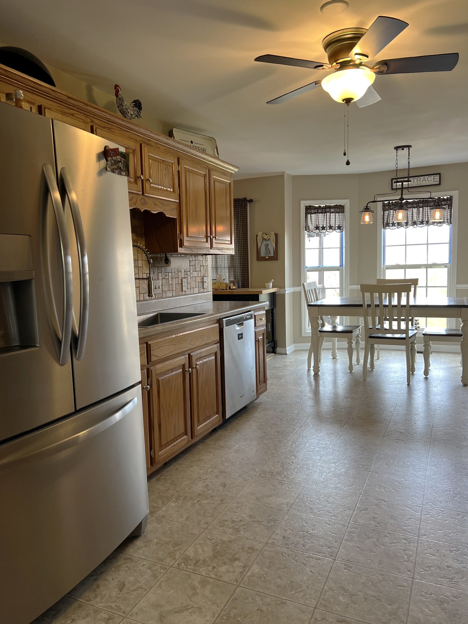1224 Whiteside Hill Rd