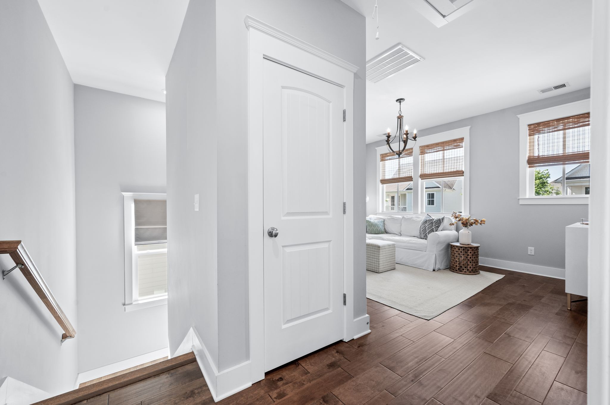3216 Vinemont Dr