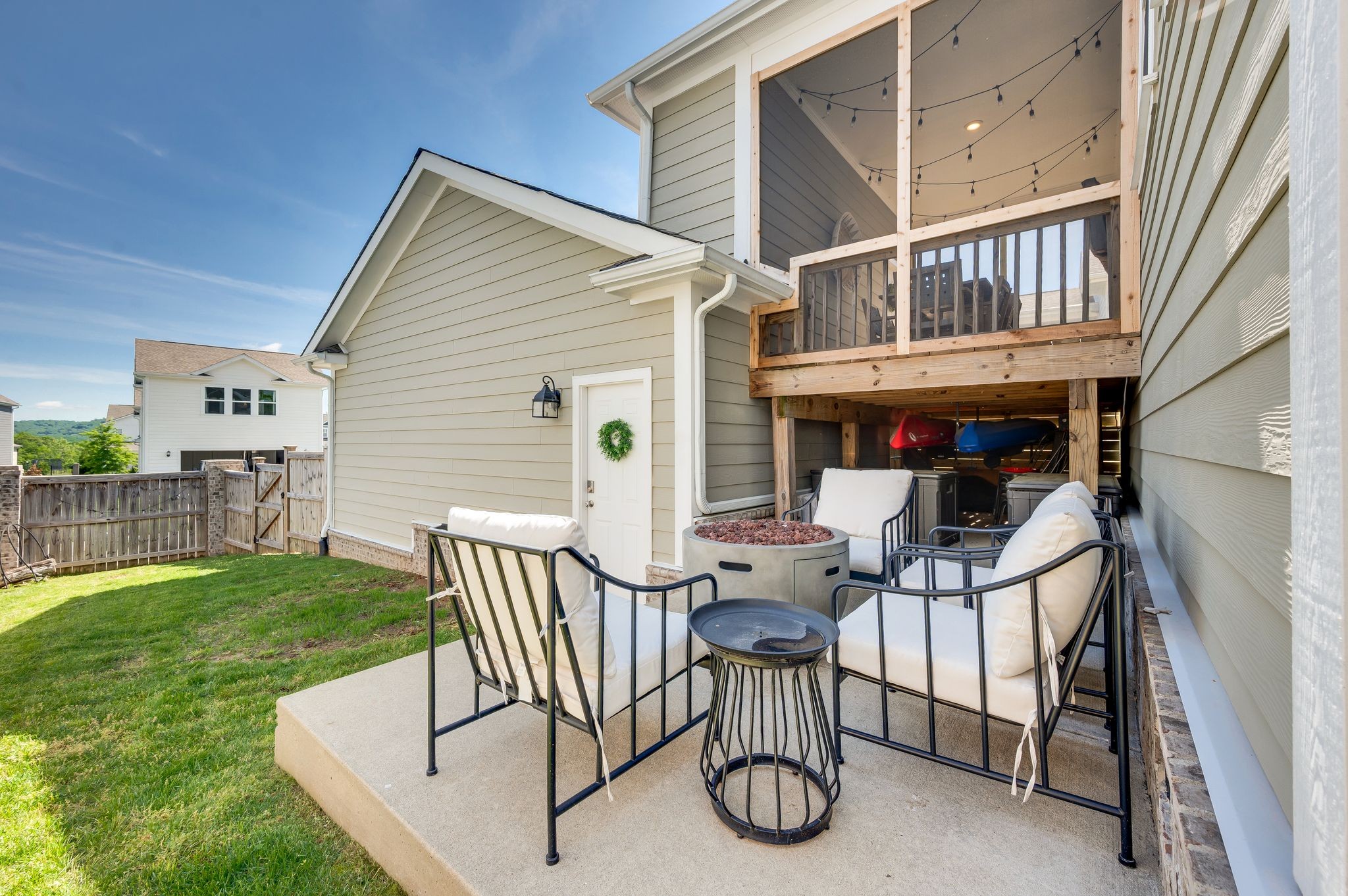 3216 Vinemont Dr
