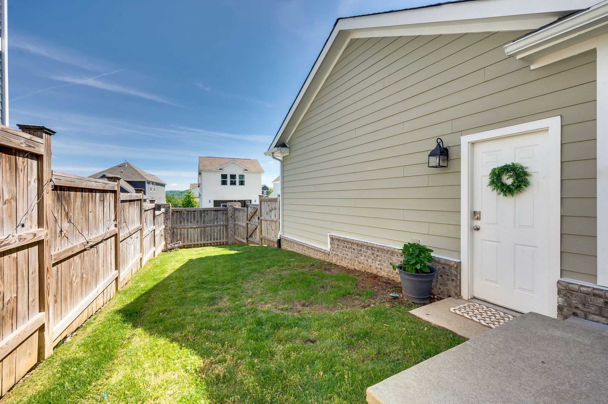 3216 Vinemont Dr