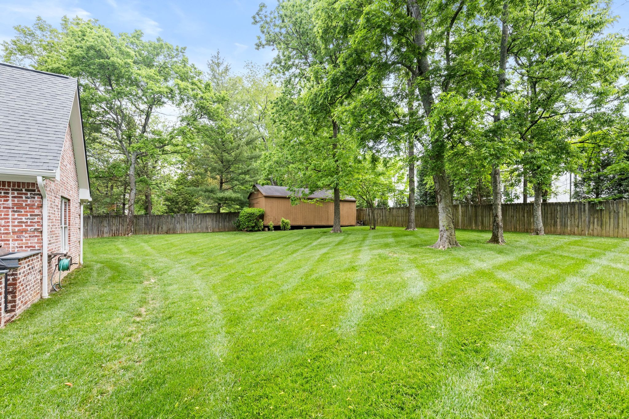 4518 Carlton Dr