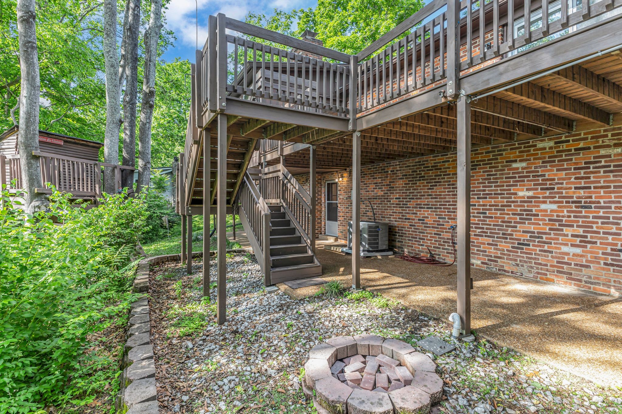 833 Stirrup Dr