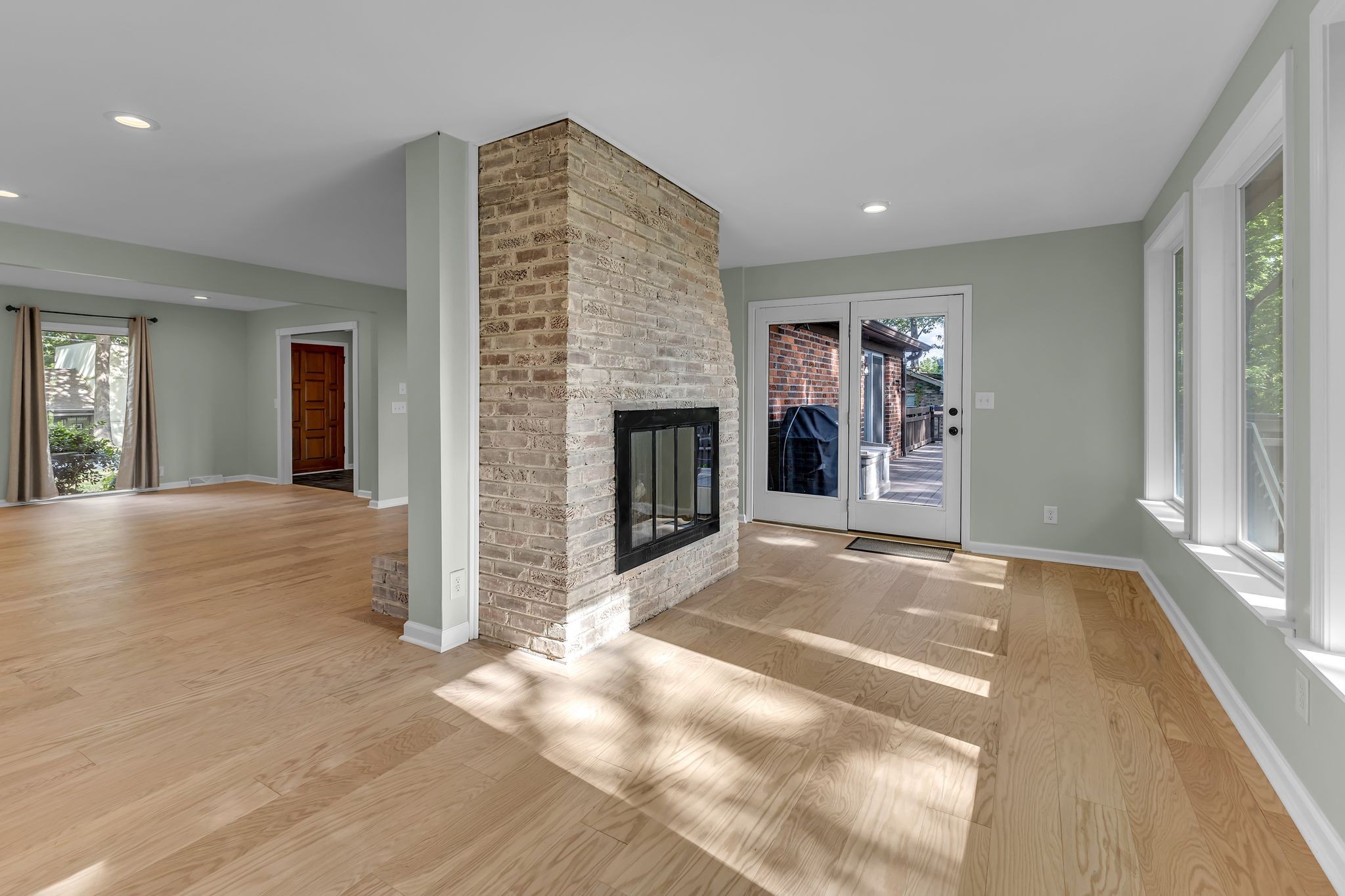 833 Stirrup Dr