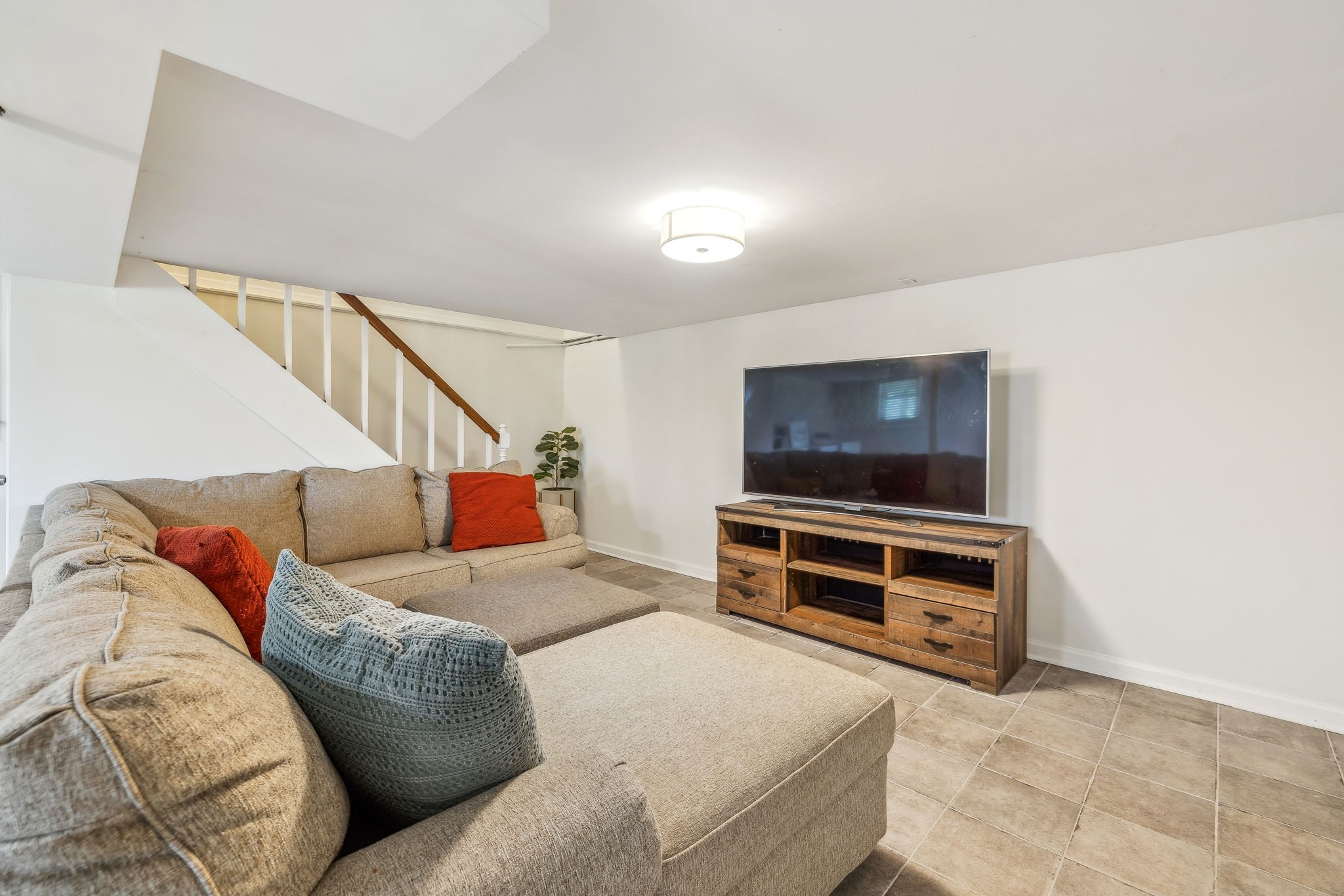 407 Wauford Dr