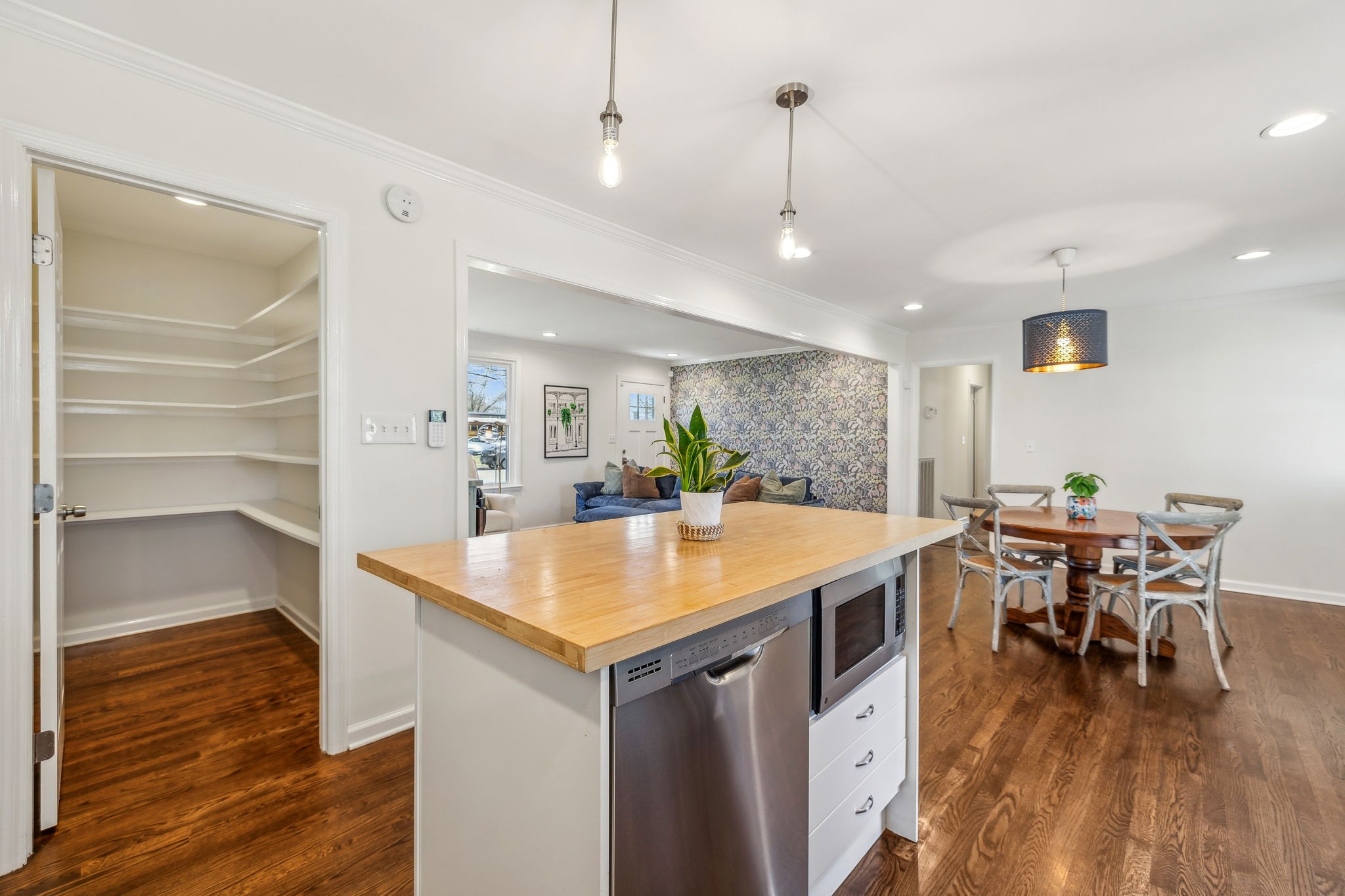 407 Wauford Dr