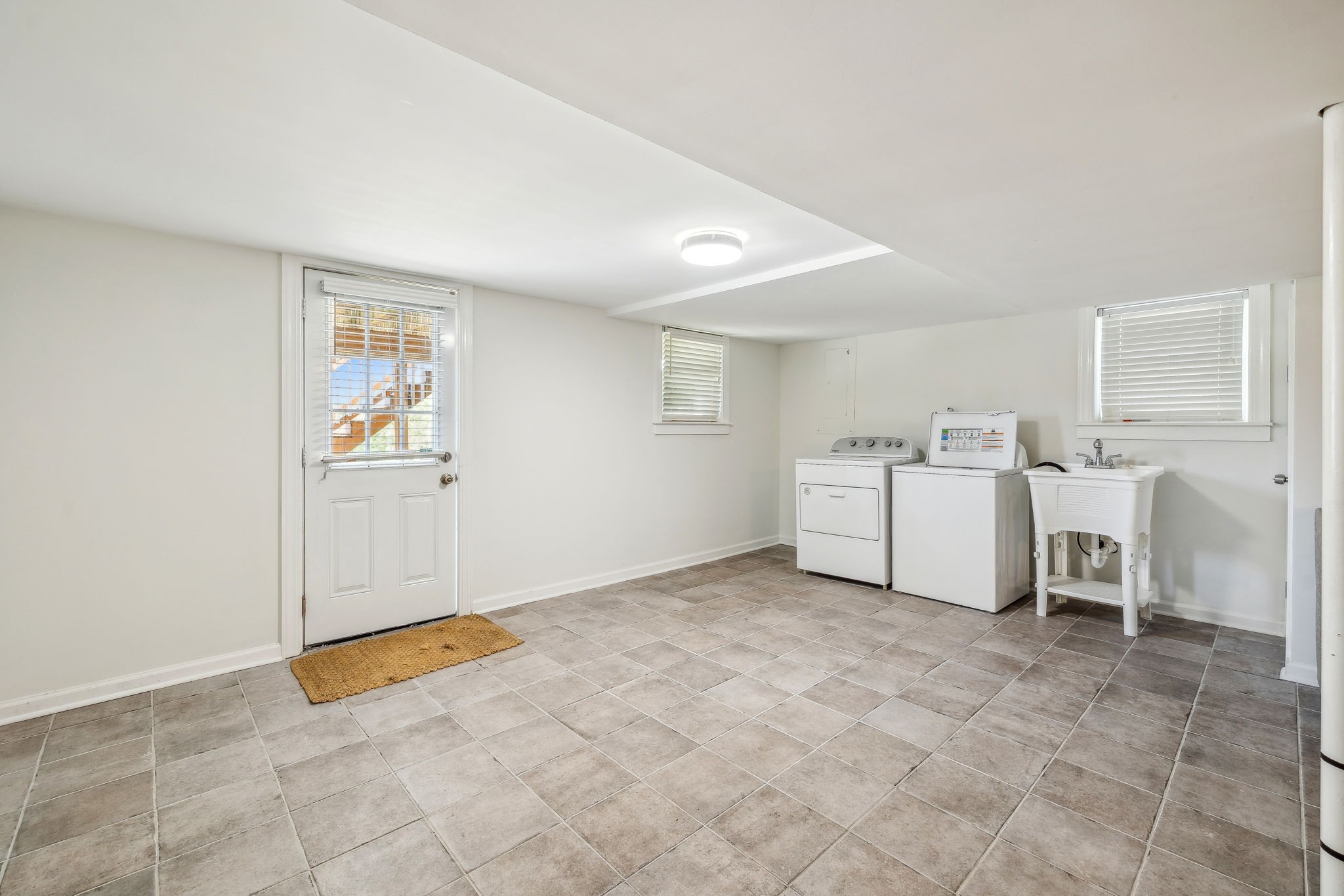 407 Wauford Dr