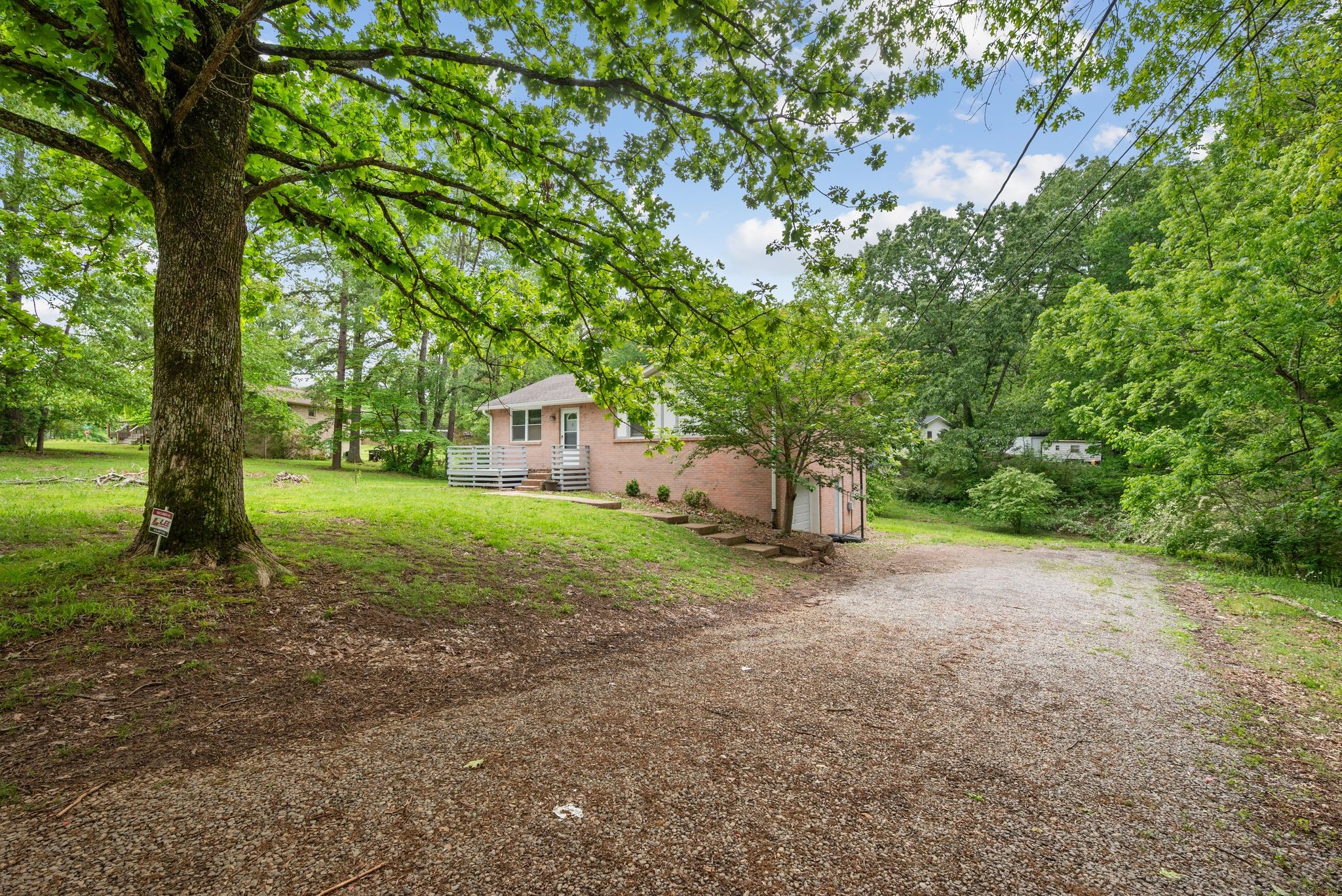7108 Timberlane Dr