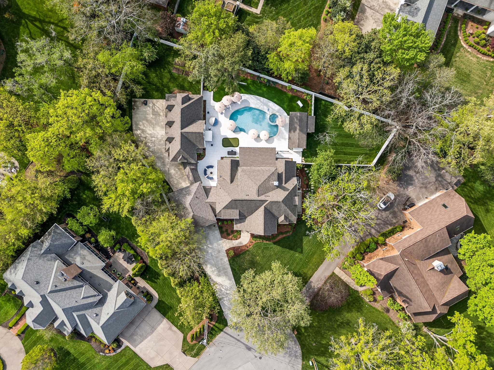 4027 Dorcas Ct