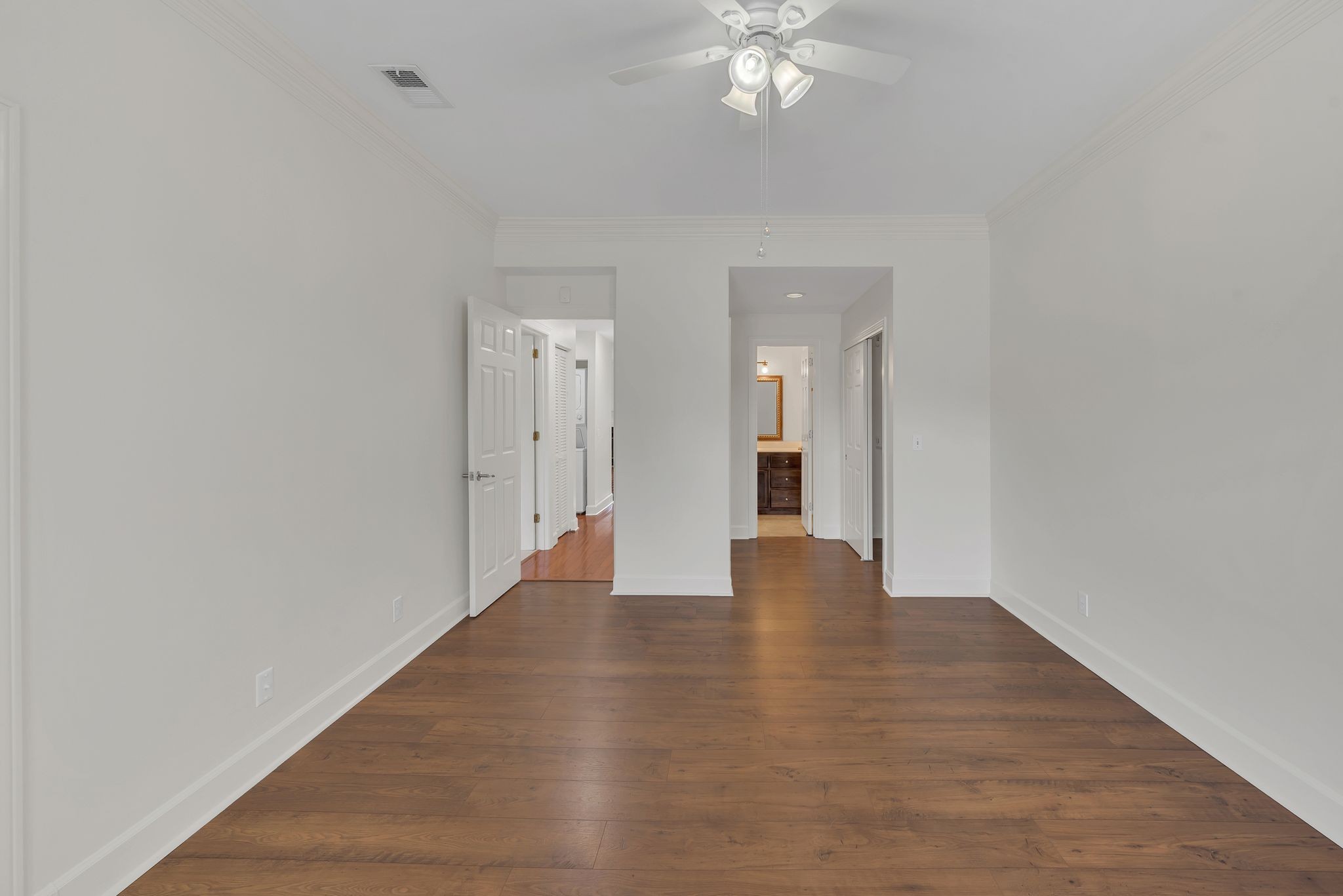 211 Boxmere Pl