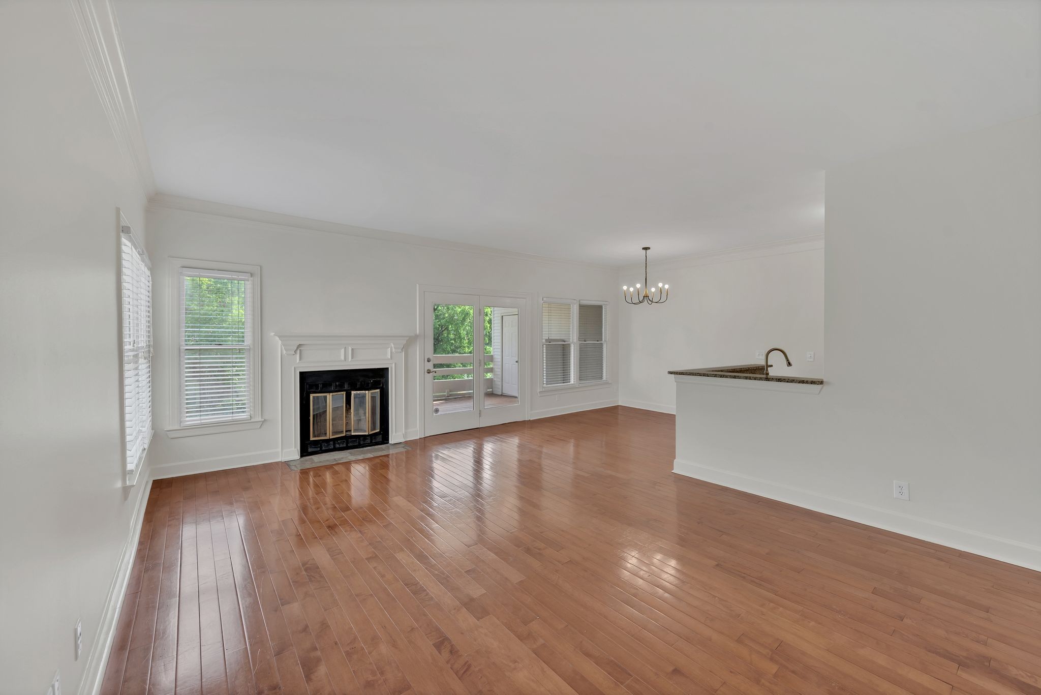 211 Boxmere Pl