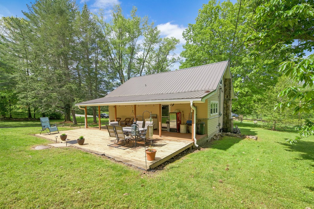 1346 Roddy Springs Rd