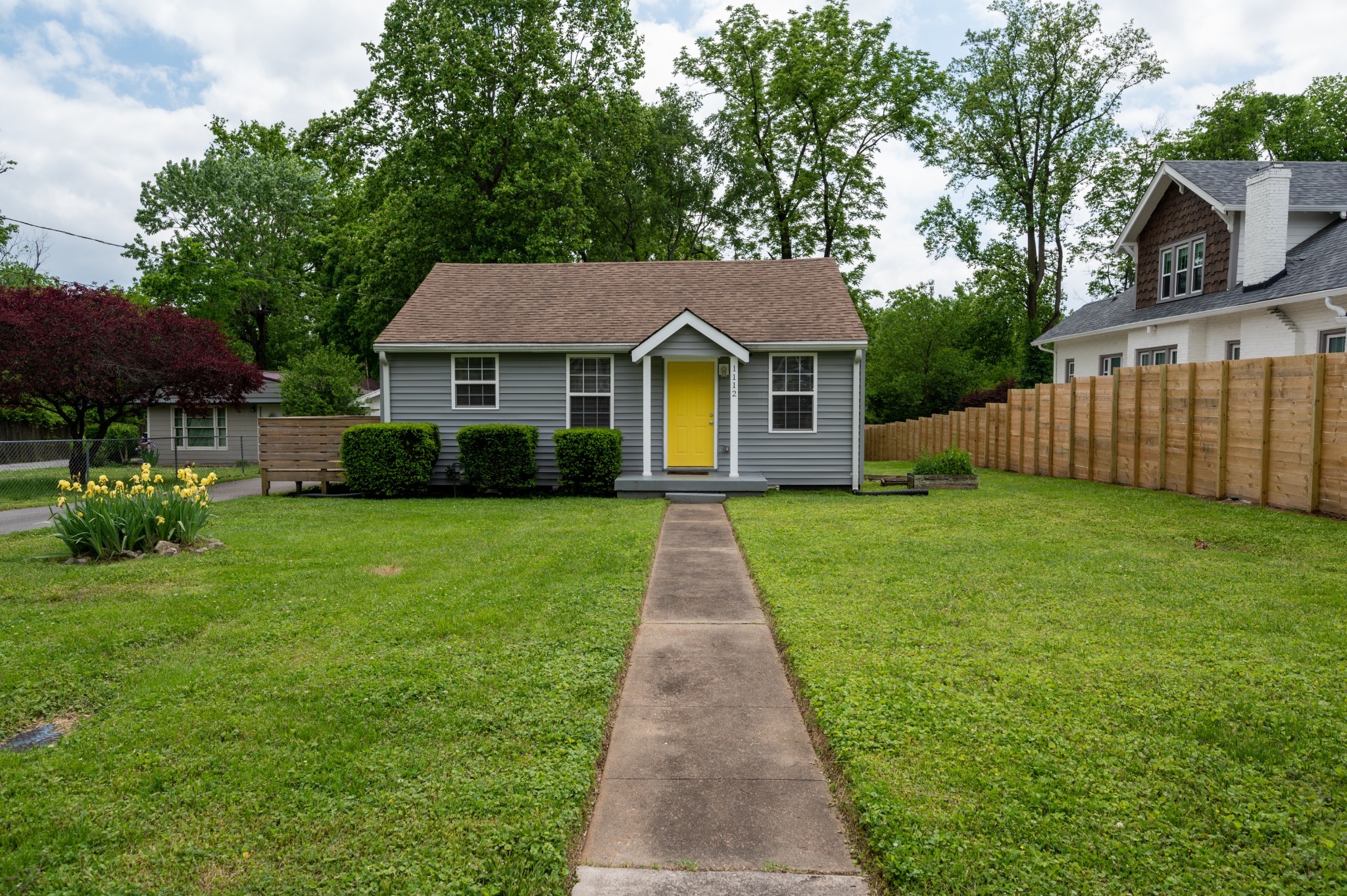 1112 Marion Ave