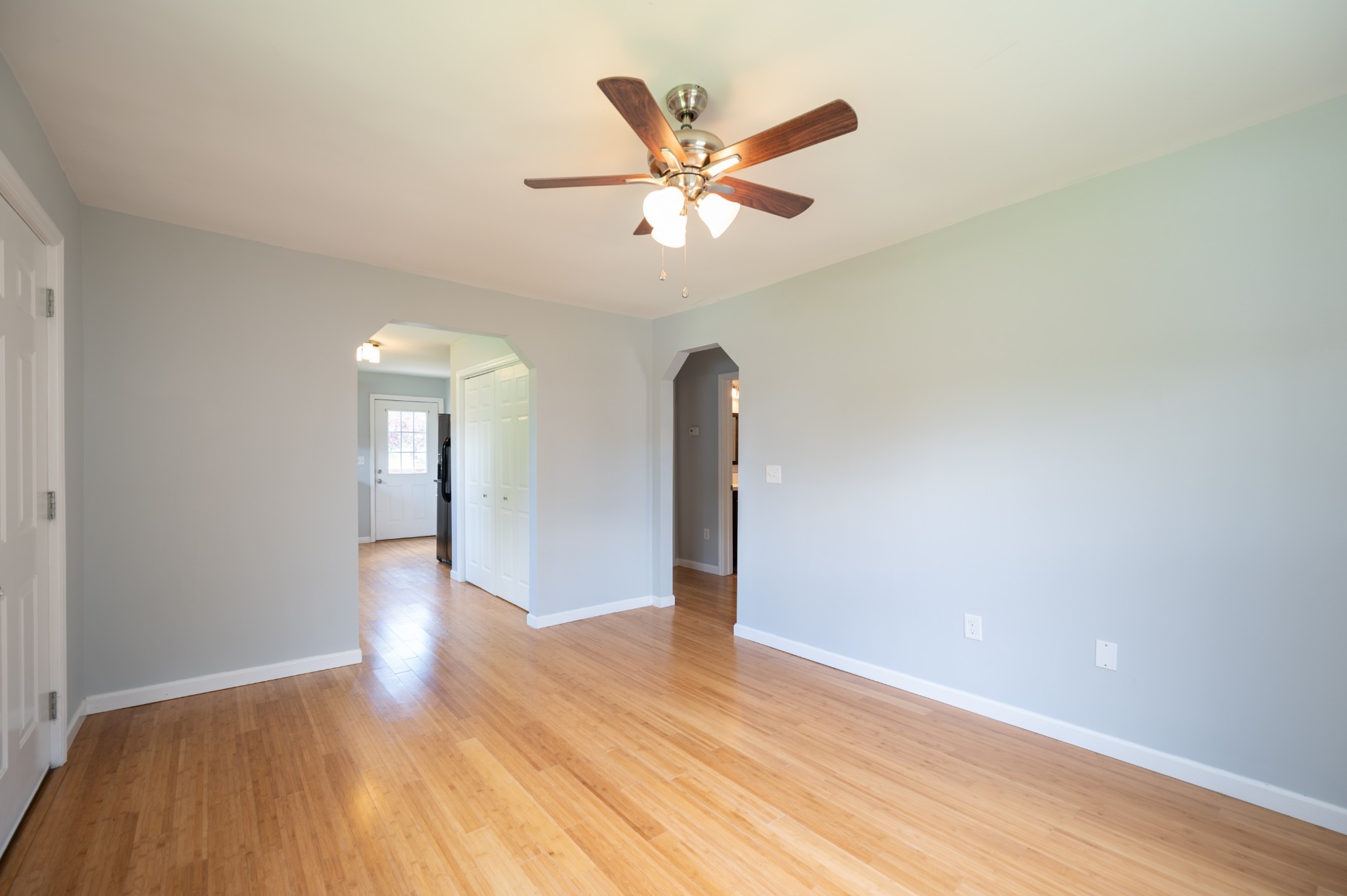 1112 Marion Ave