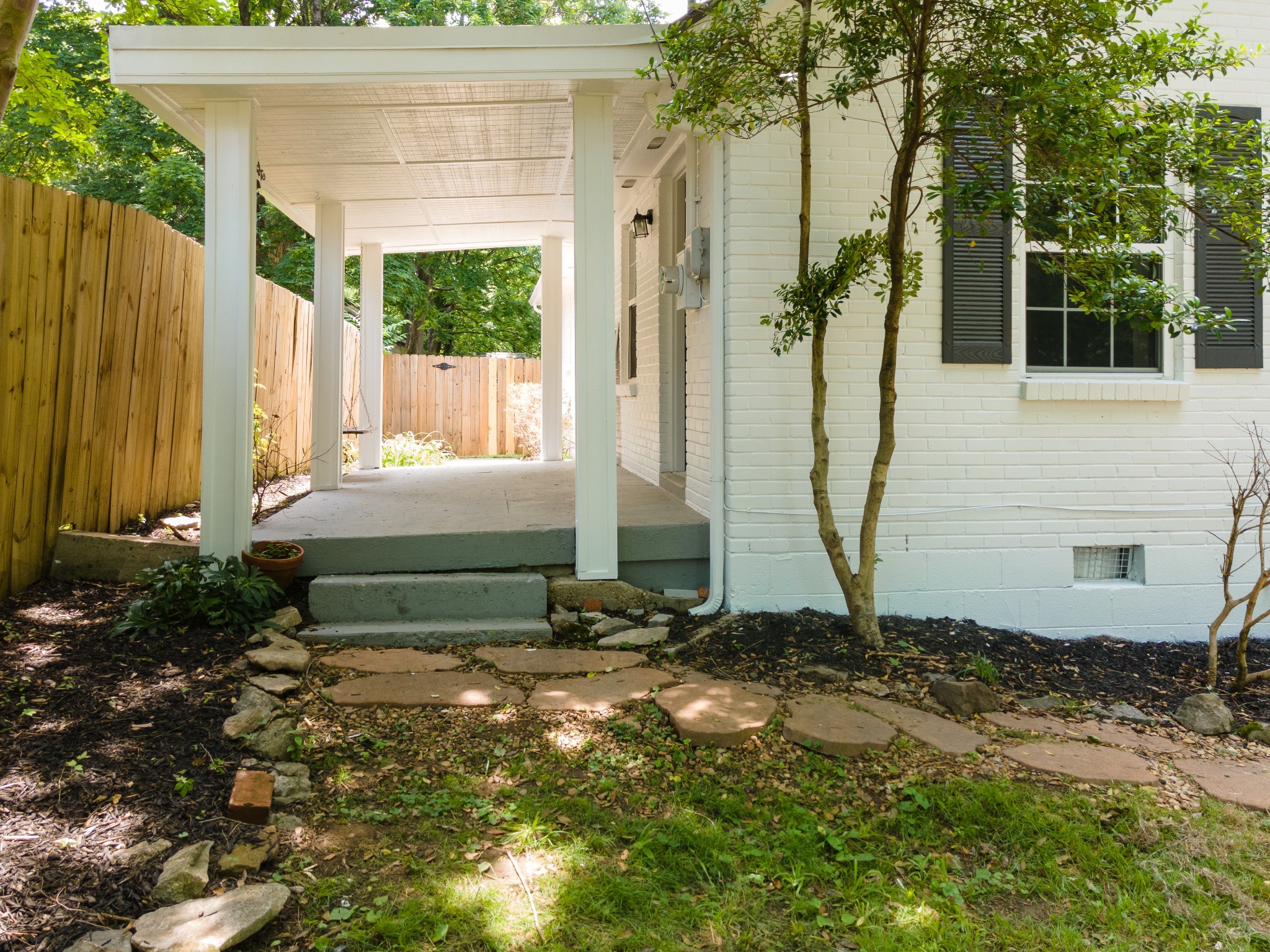 1510 Shelby Ave