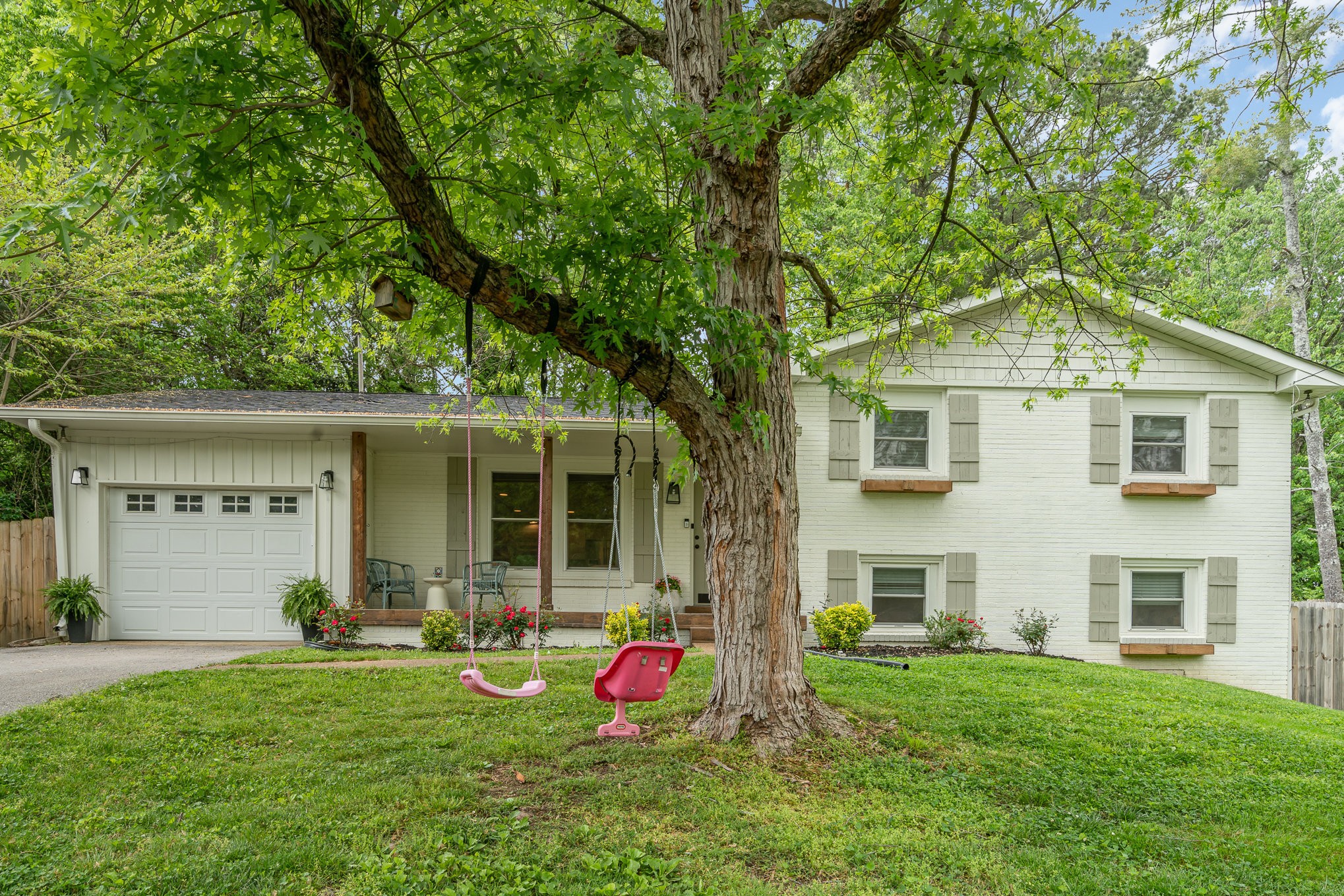 685 Brewer Dr