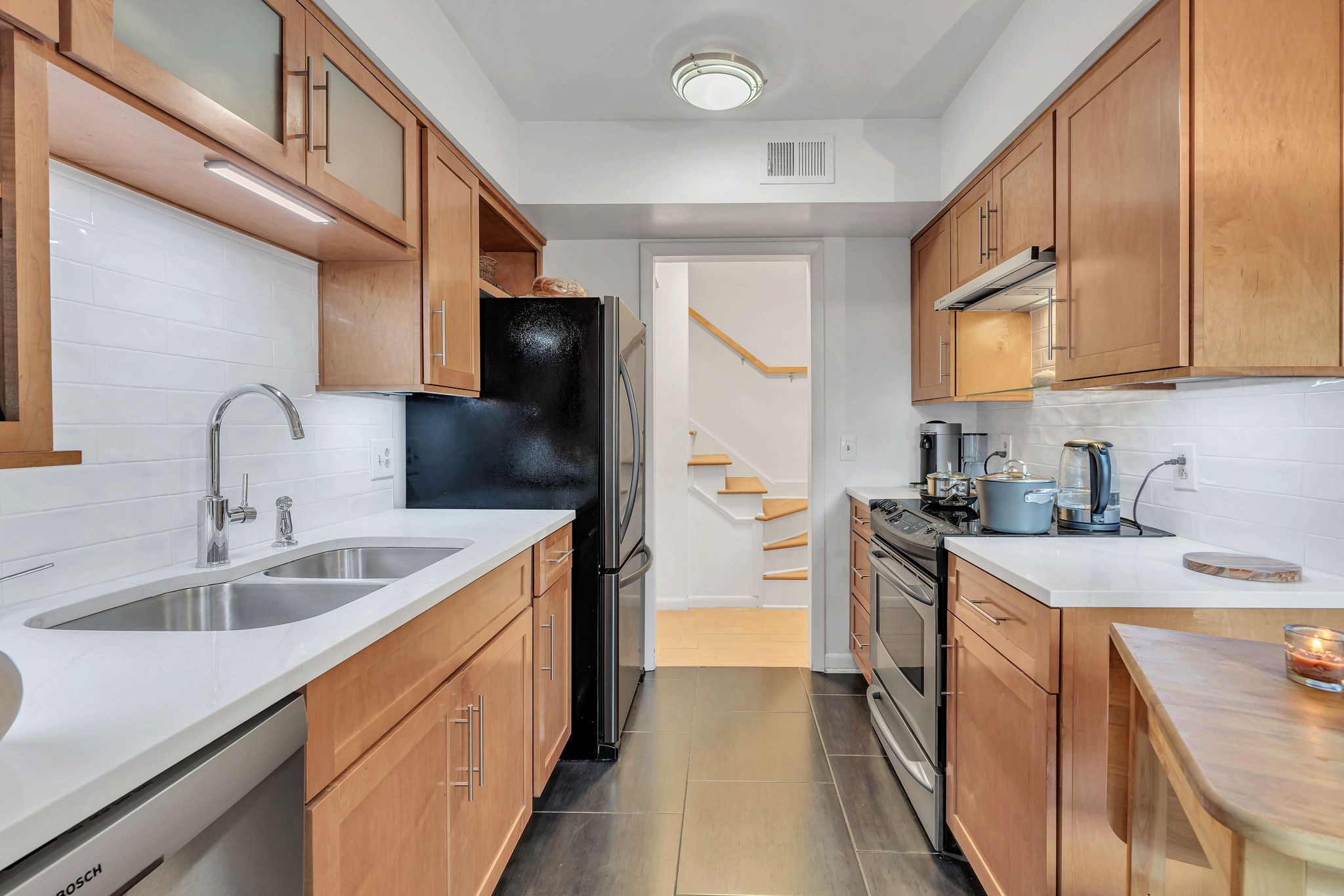 1900 Richard Jones Rd Unit: Y2