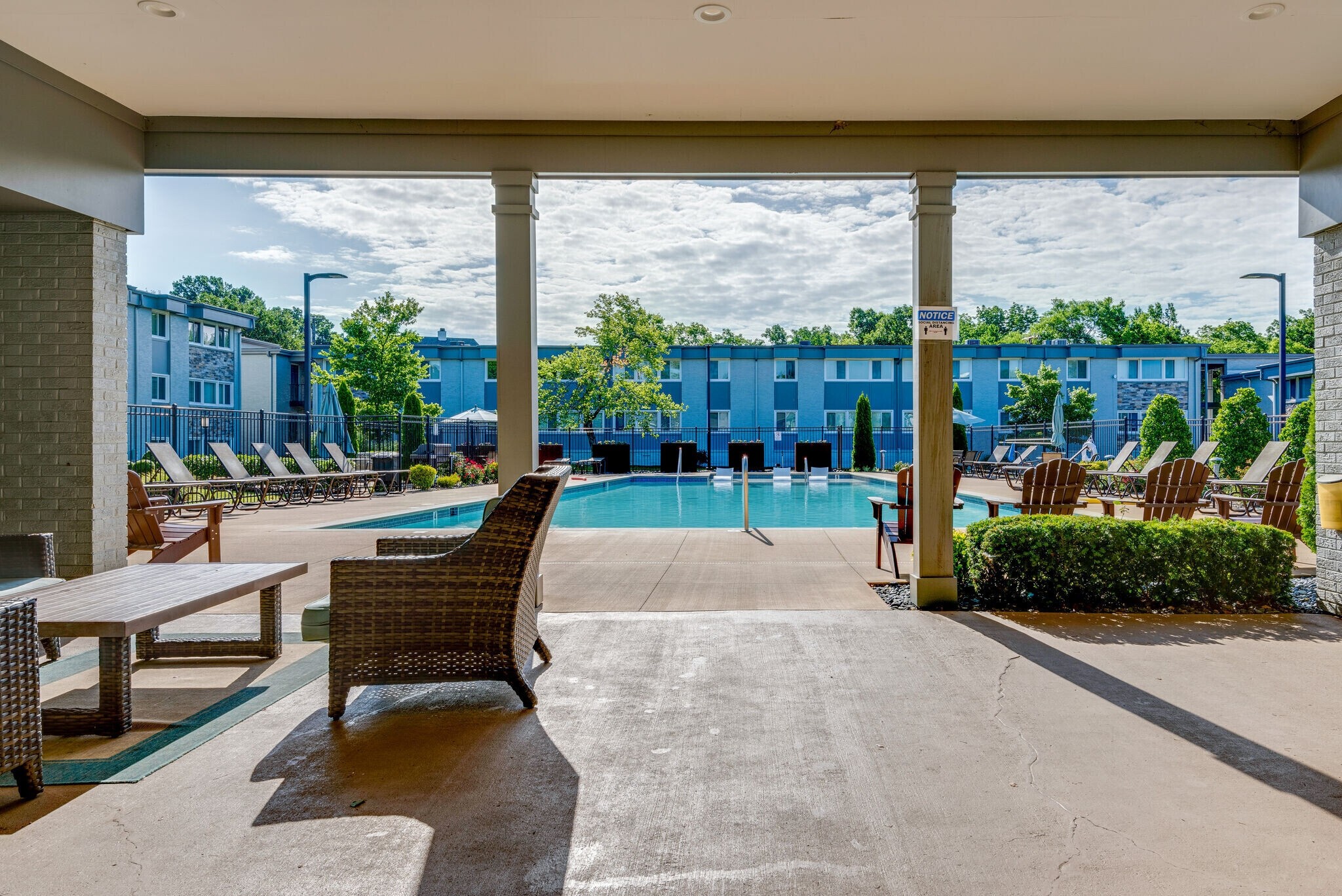 1900 Richard Jones Rd Unit: Y2