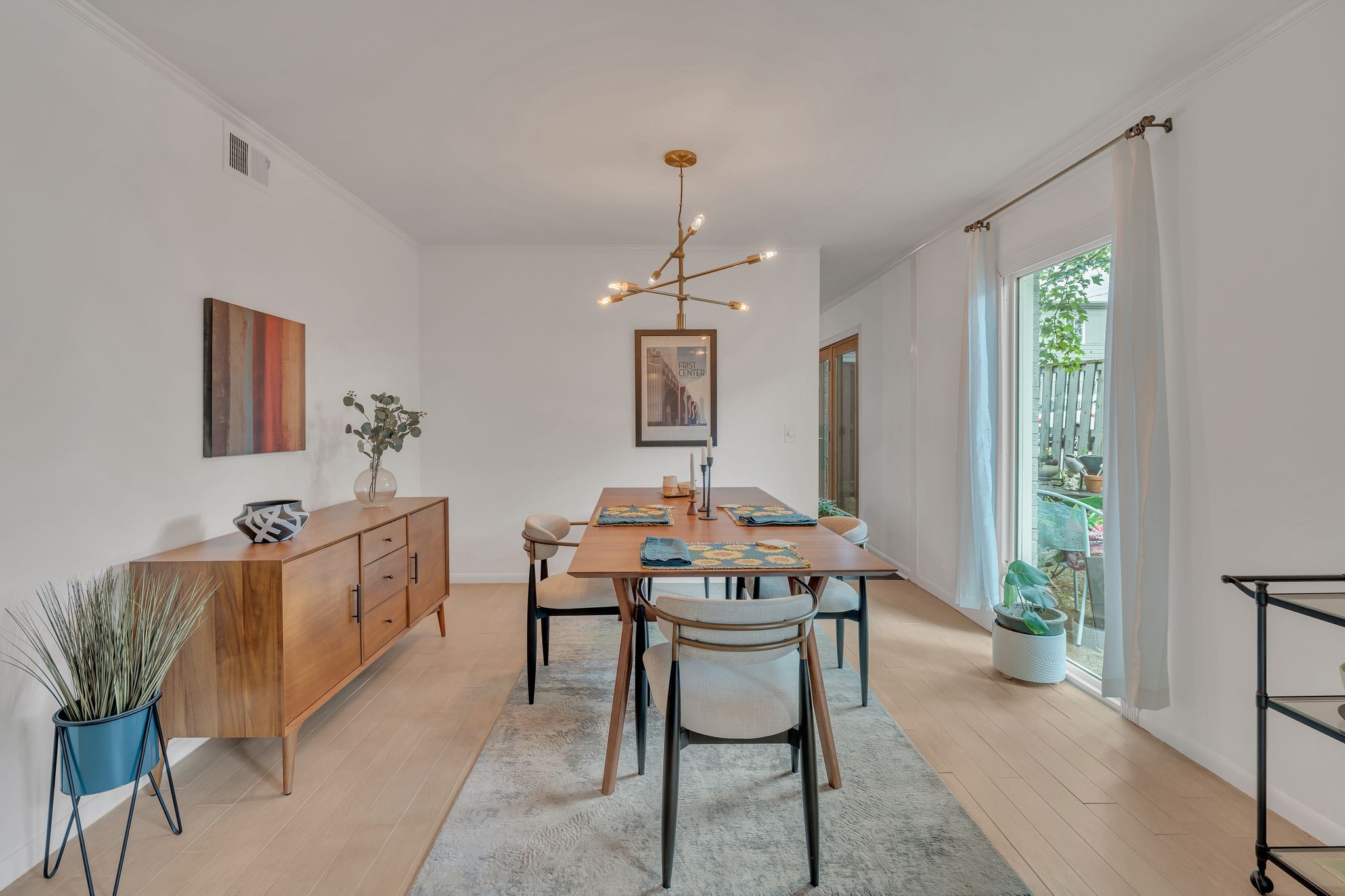 1900 Richard Jones Rd Unit: Y2