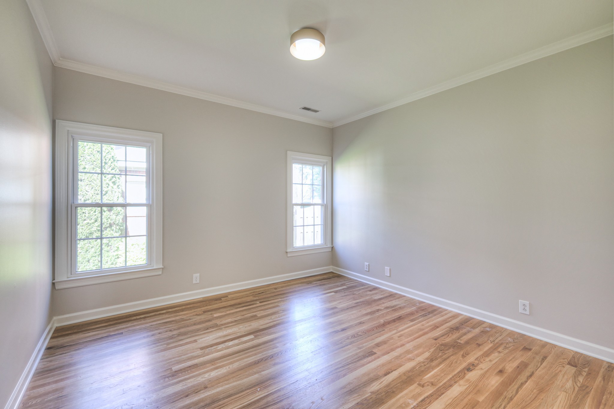 109 Polk Place Dr