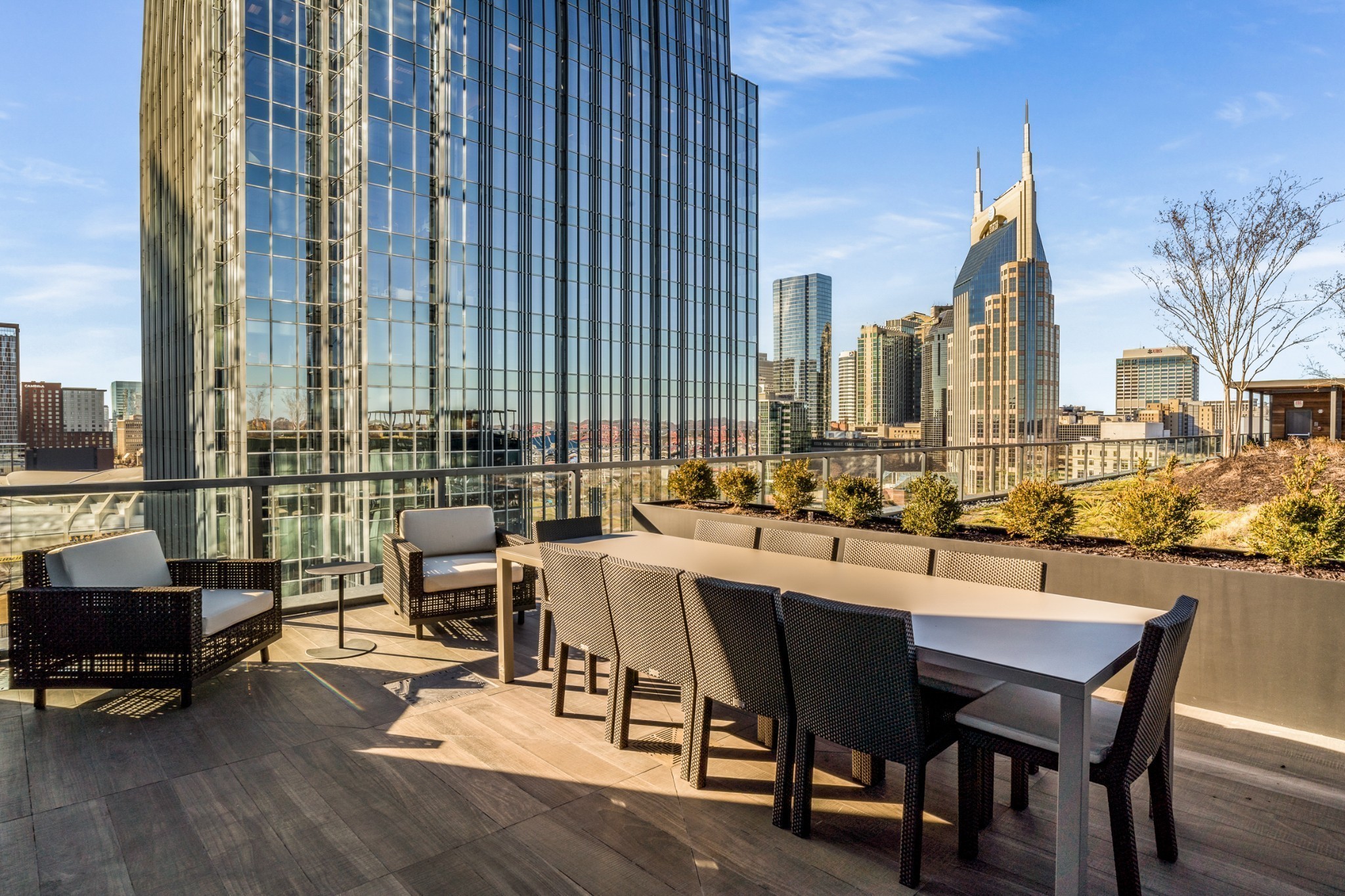 160 2nd Ave, S Unit: 1501