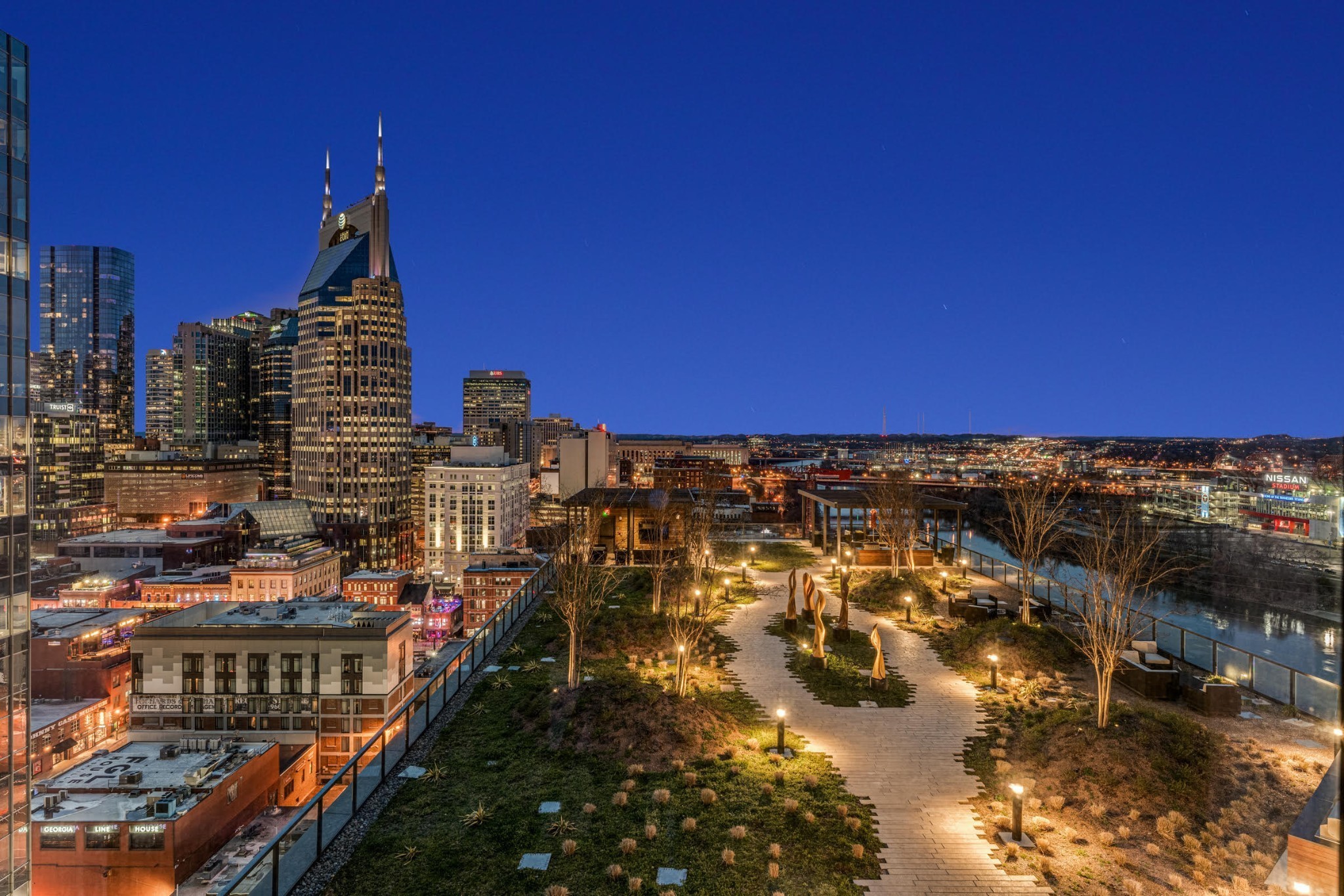 160 2nd Ave, S Unit: 1501