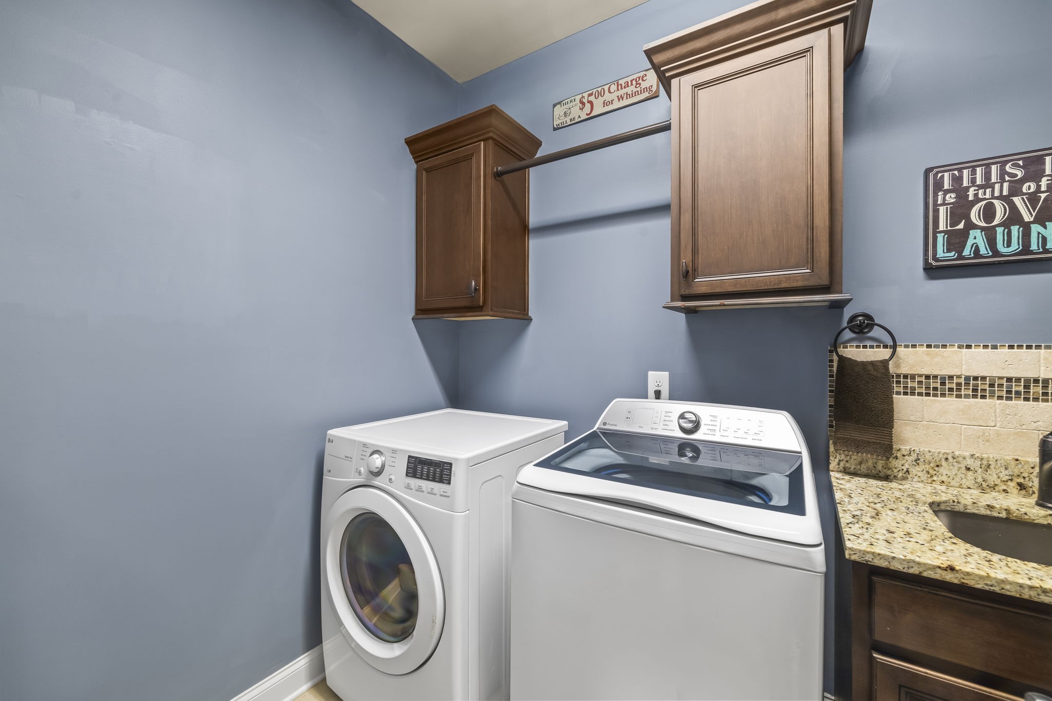2979 Stewart Campbell Pt