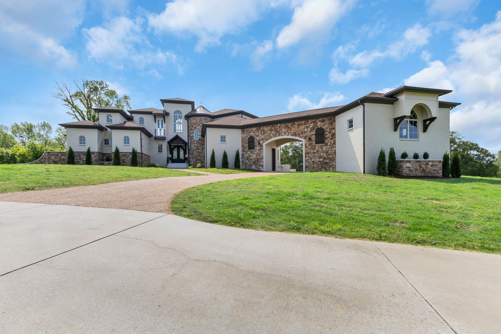 1477 S Harpeth Rd