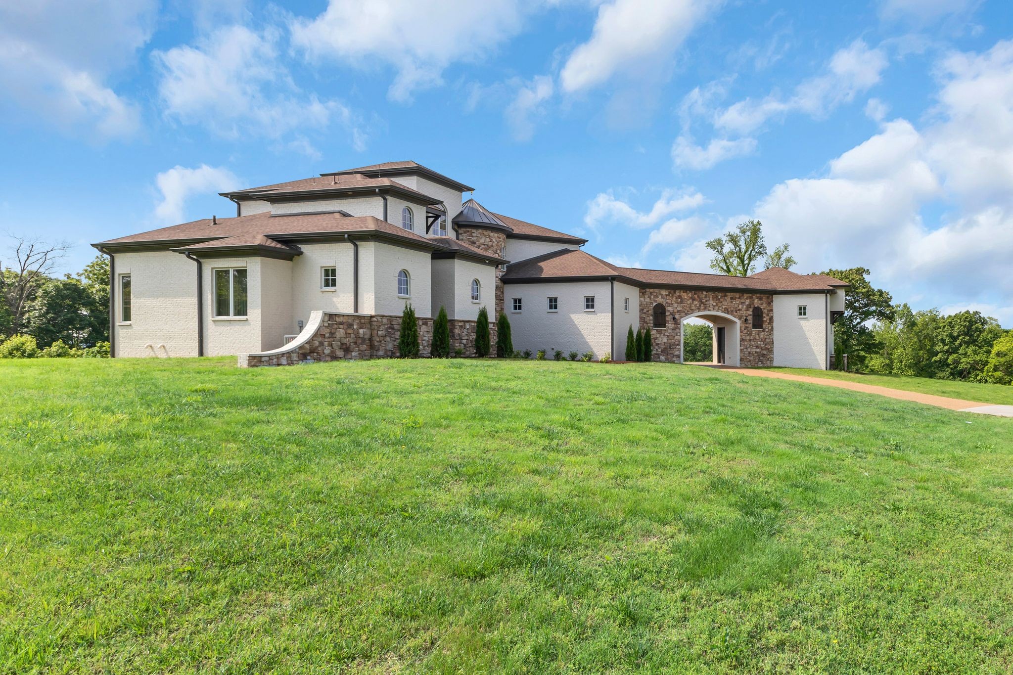 1477 S Harpeth Rd