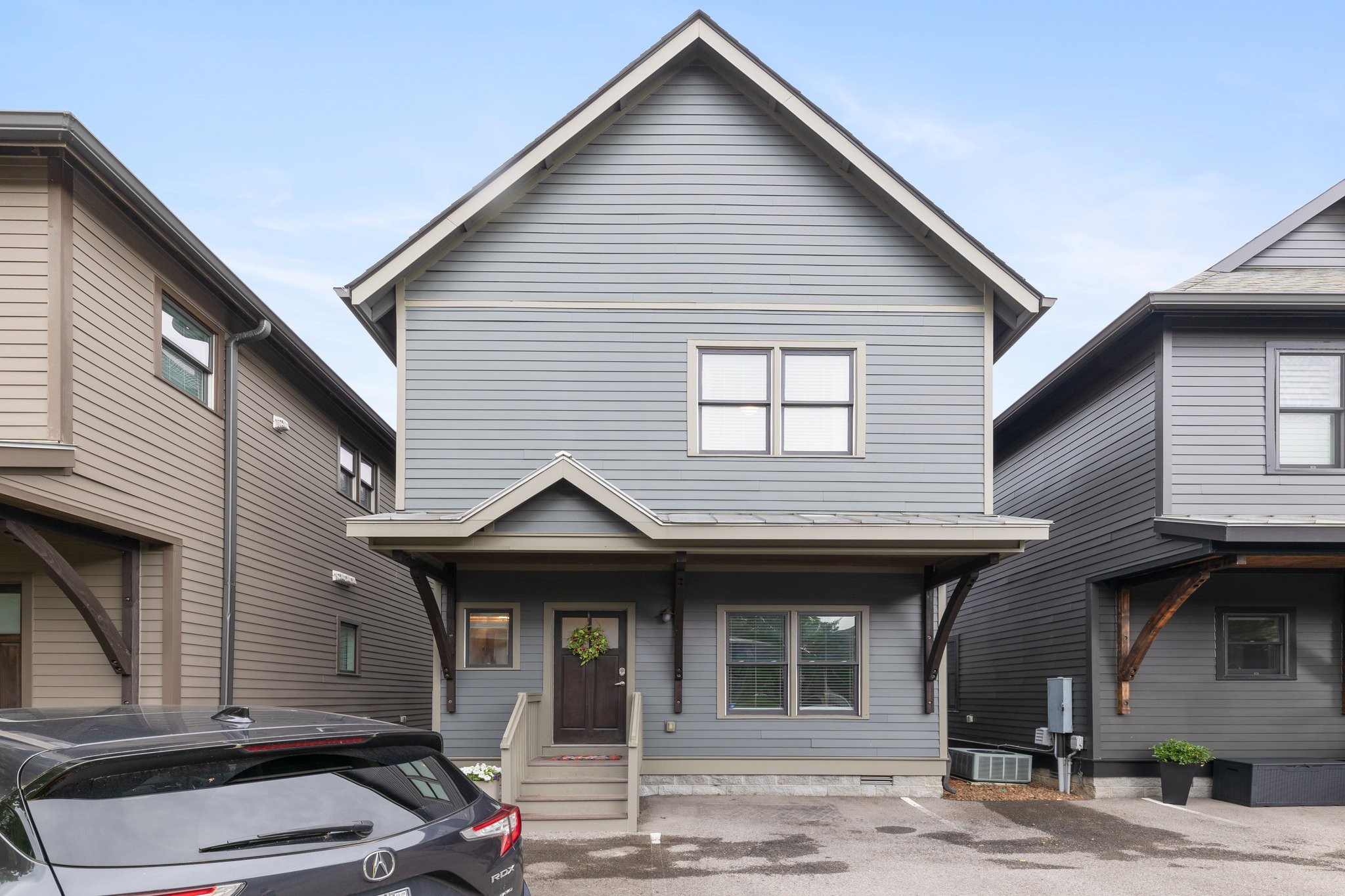 114 36th Ave, N