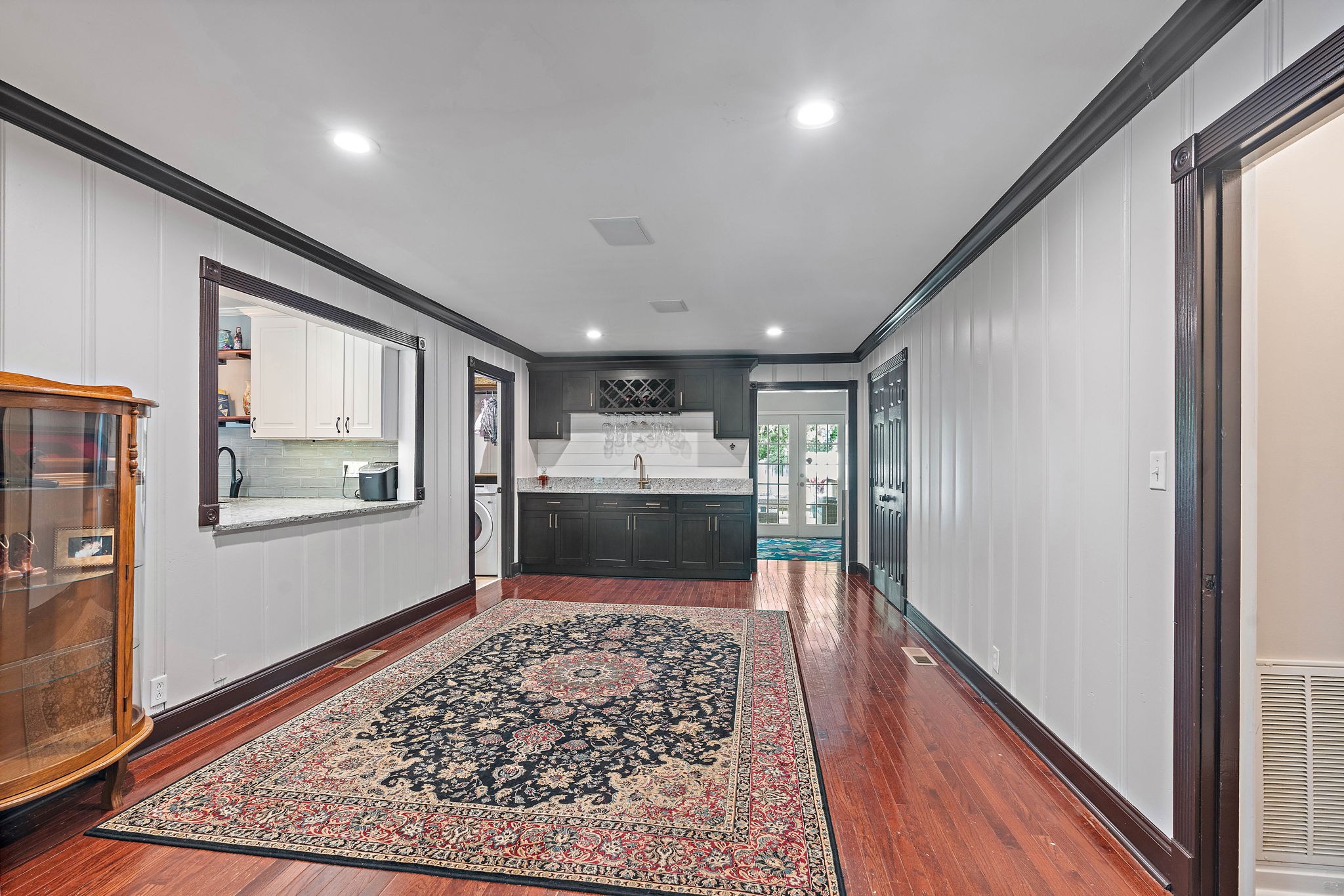 4714 Abbay Dr