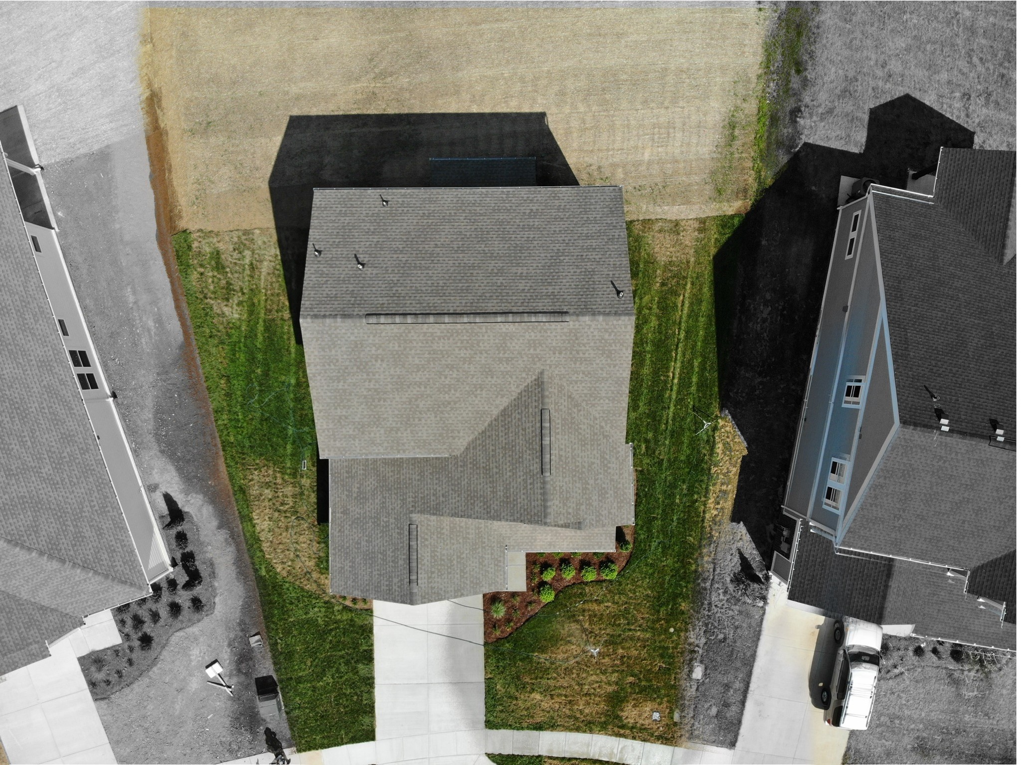 1910 Hildebrand Ln
