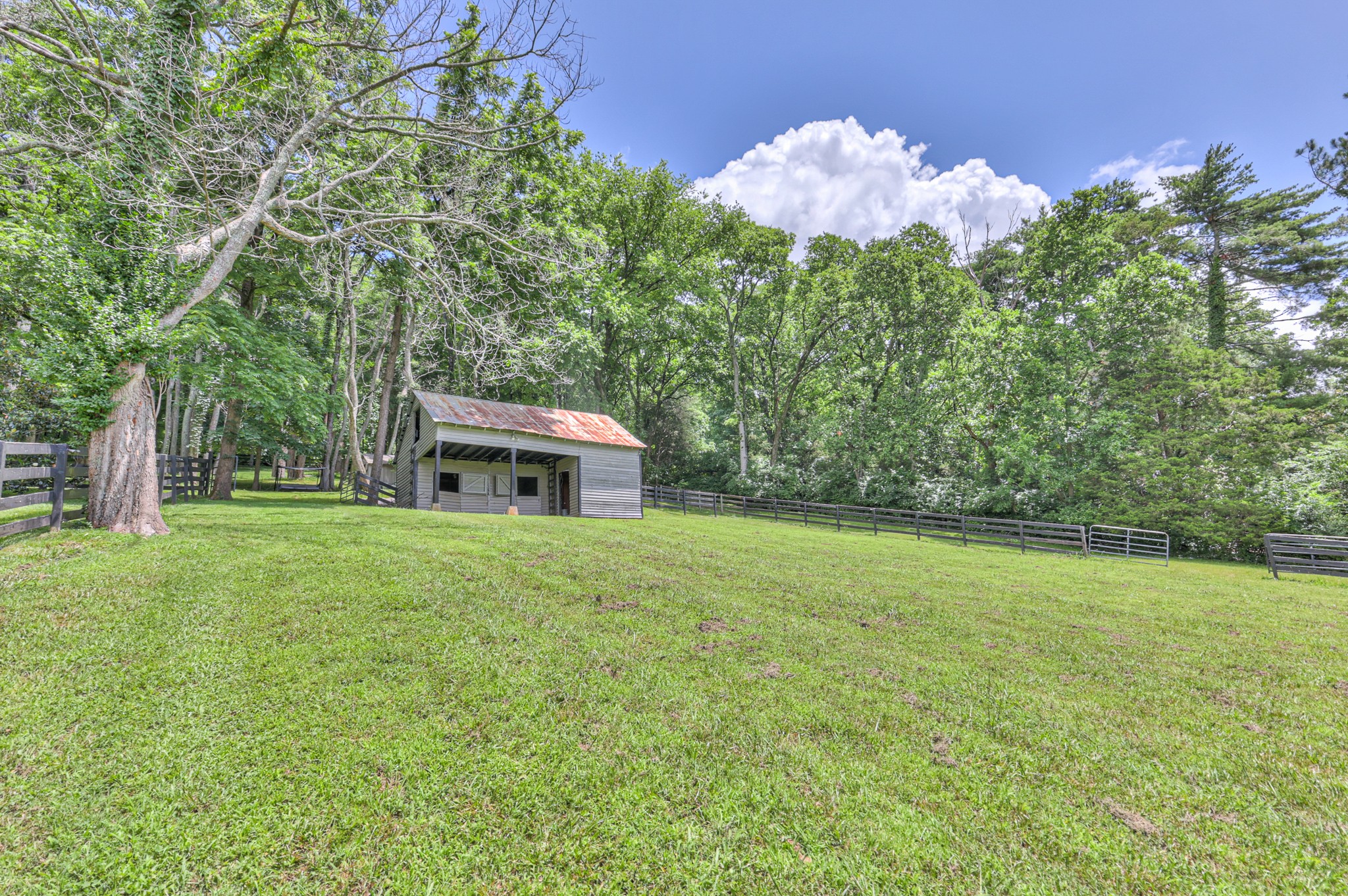 1702 Old Hickory Blvd