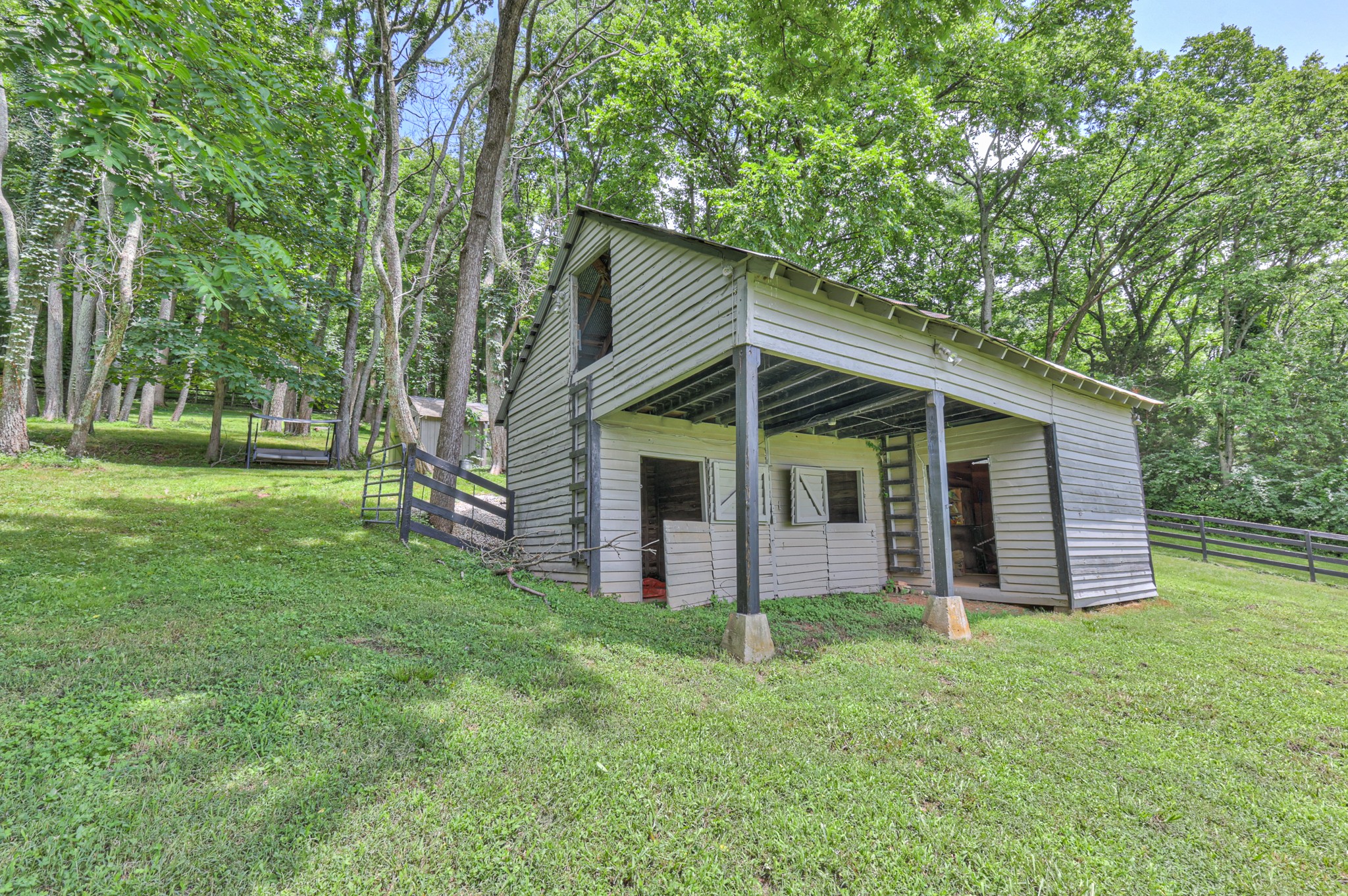 1702 Old Hickory Blvd