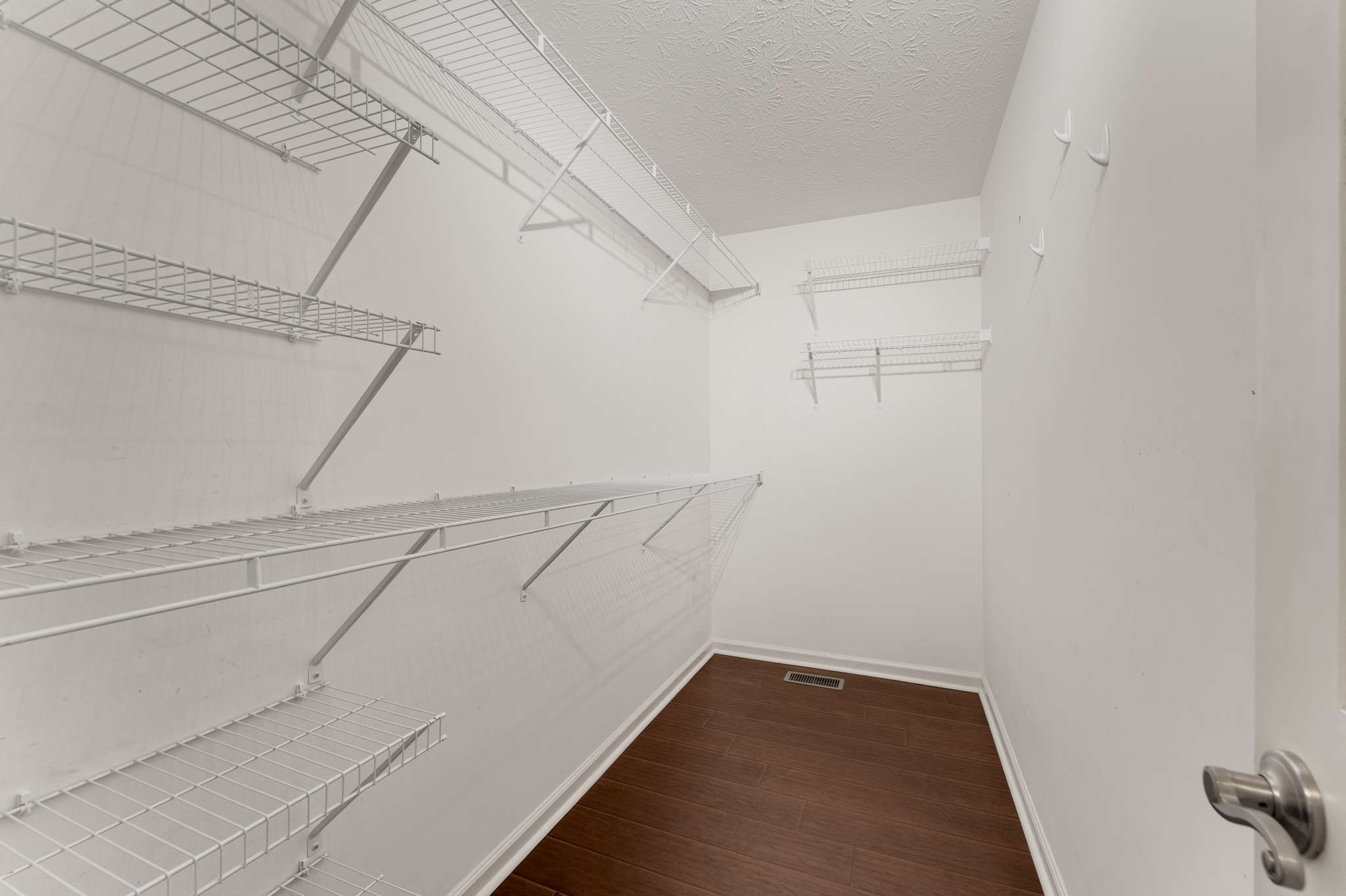 231 Connie Dr