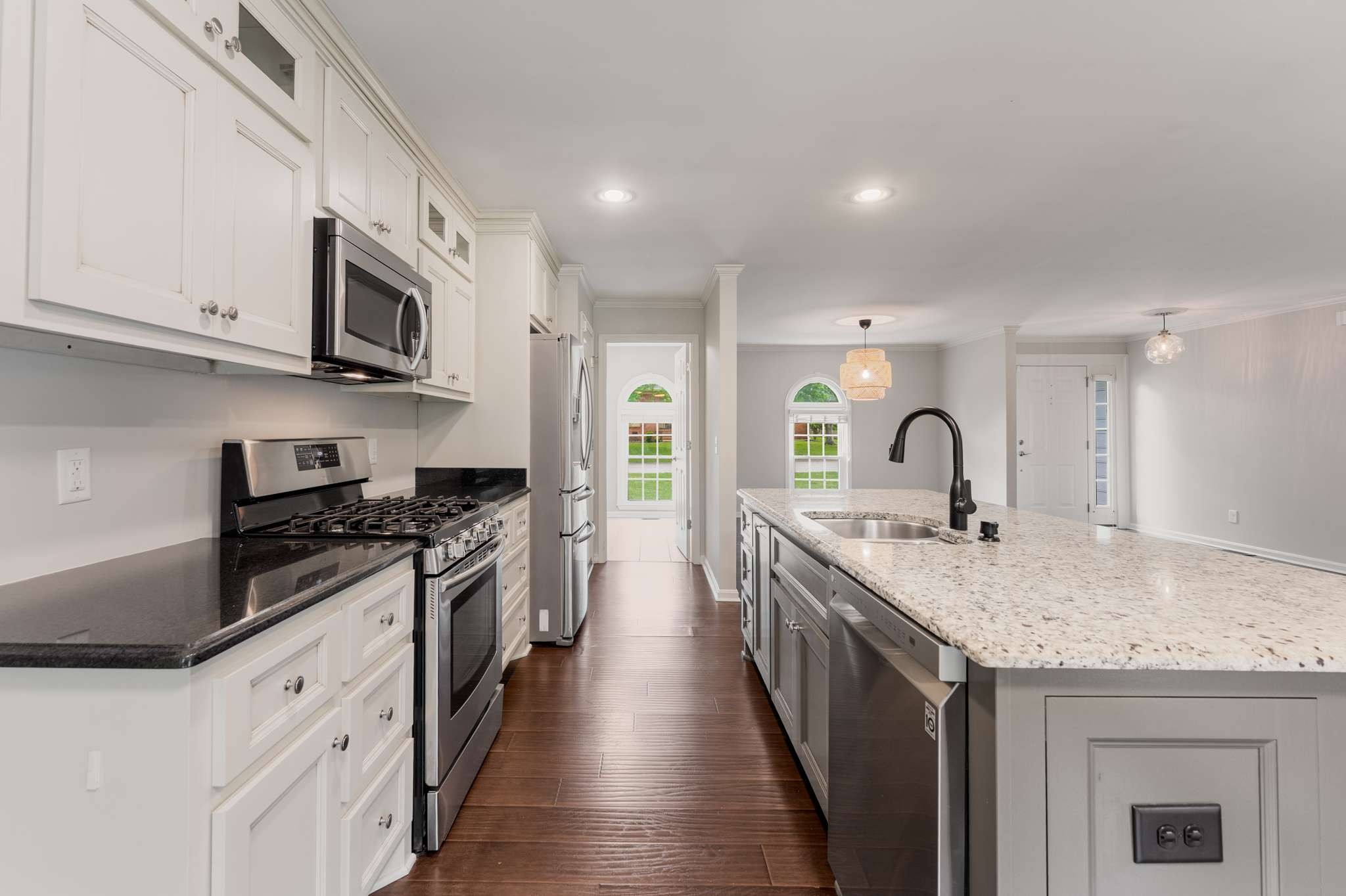 231 Connie Dr