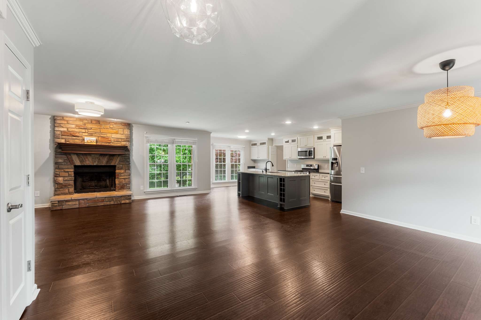 231 Connie Dr