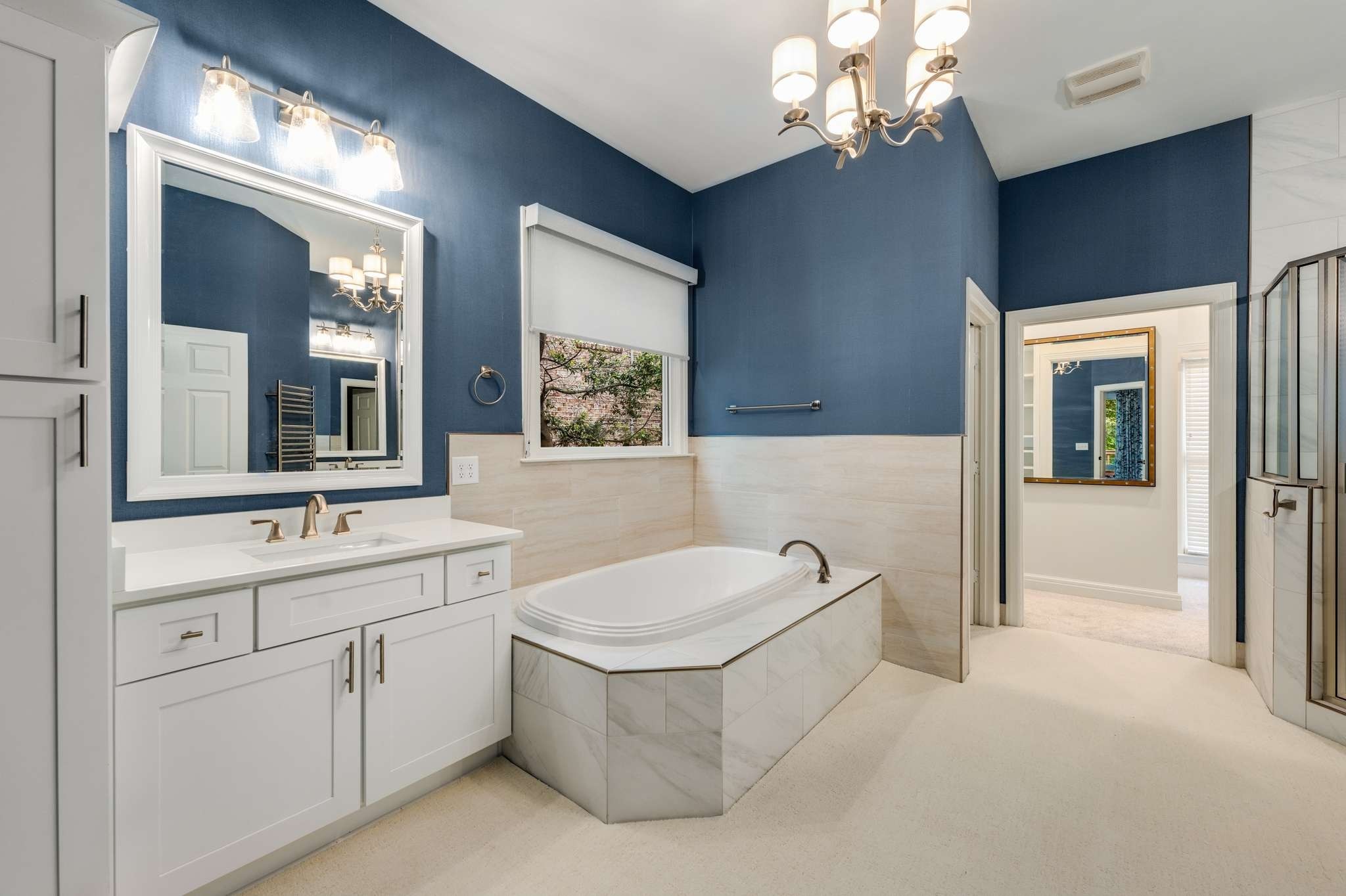 316 Whitworth Way