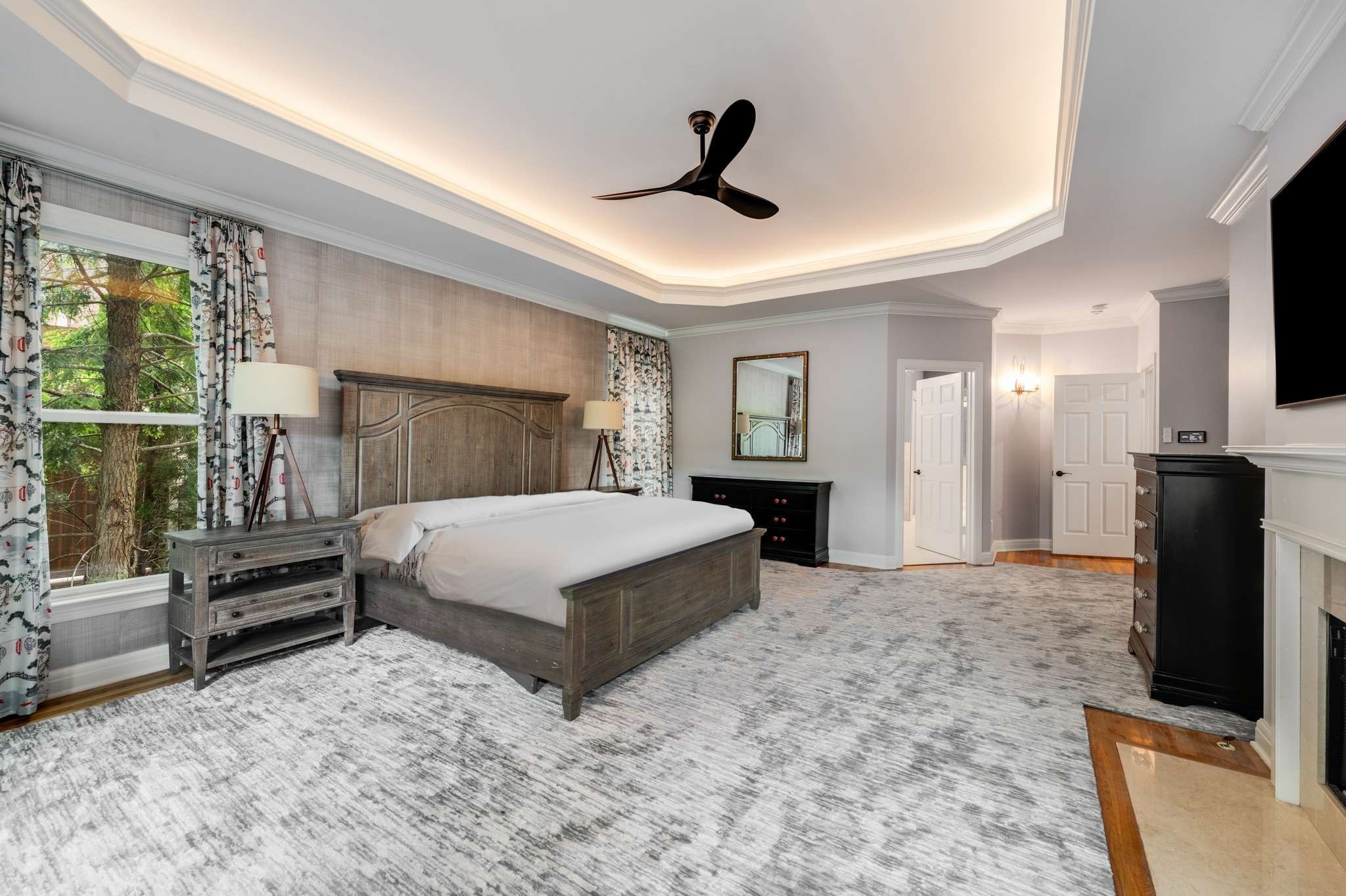 316 Whitworth Way