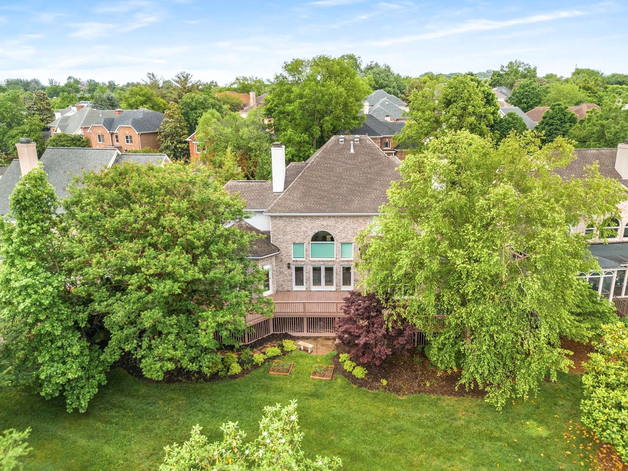 316 Whitworth Way