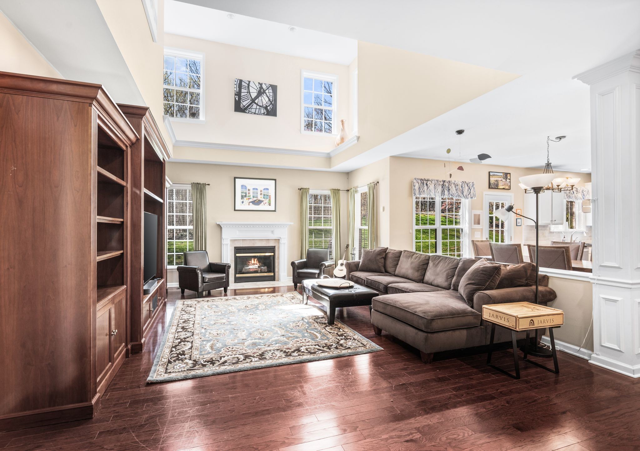 1069 Walnut Bend Lane