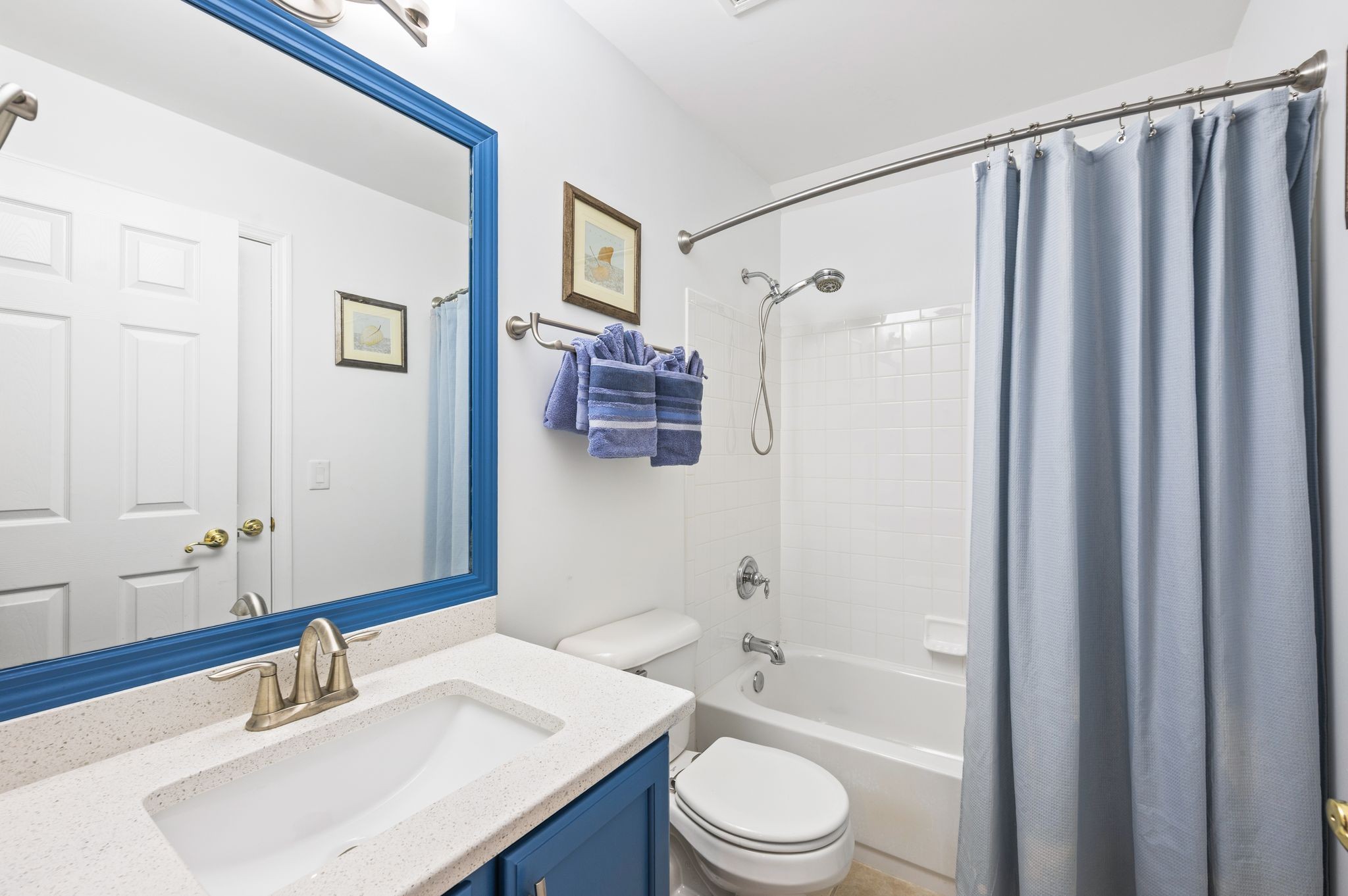 1069 Walnut Bend Lane