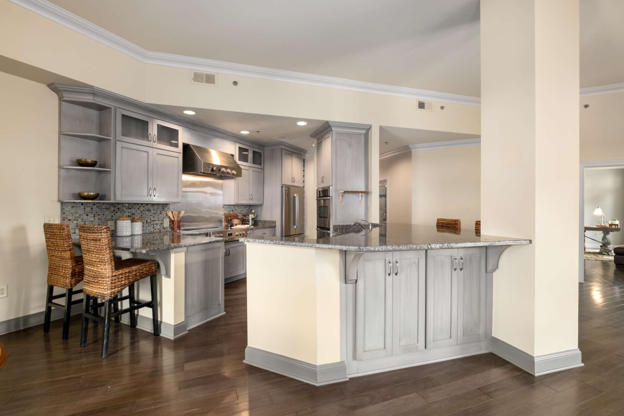 110 31st Ave, N Unit: 1004