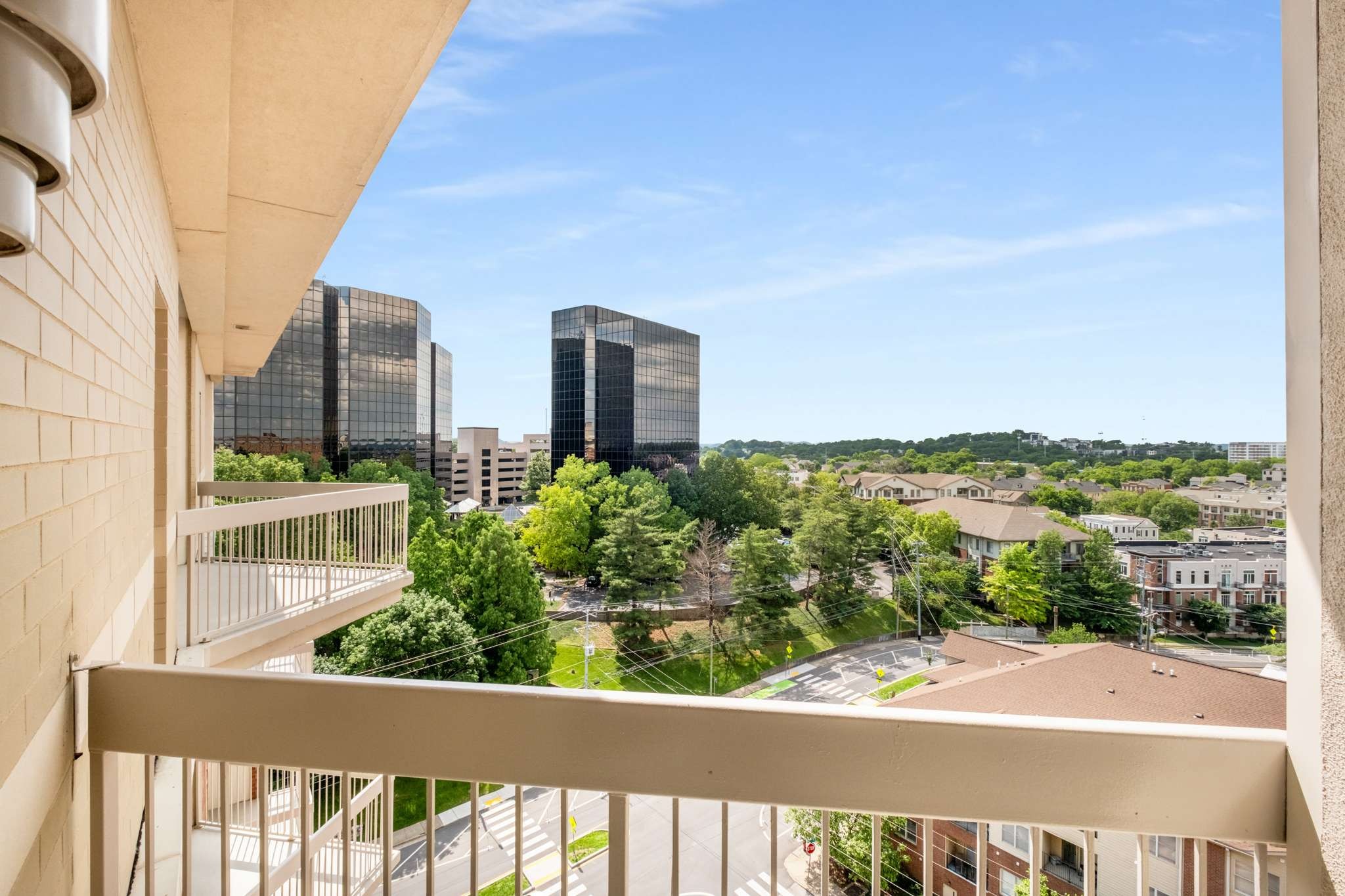 110 31st Ave, N Unit: 1004