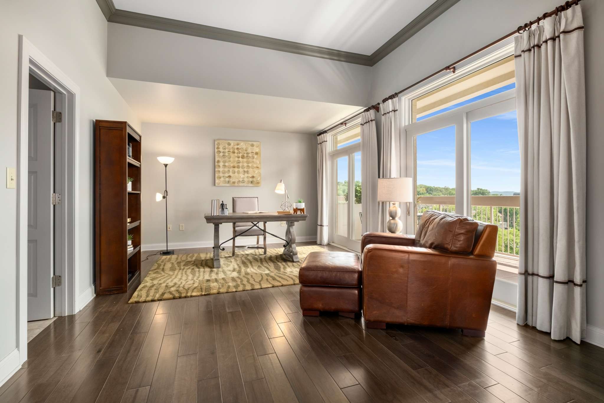 110 31st Ave, N Unit: 1004