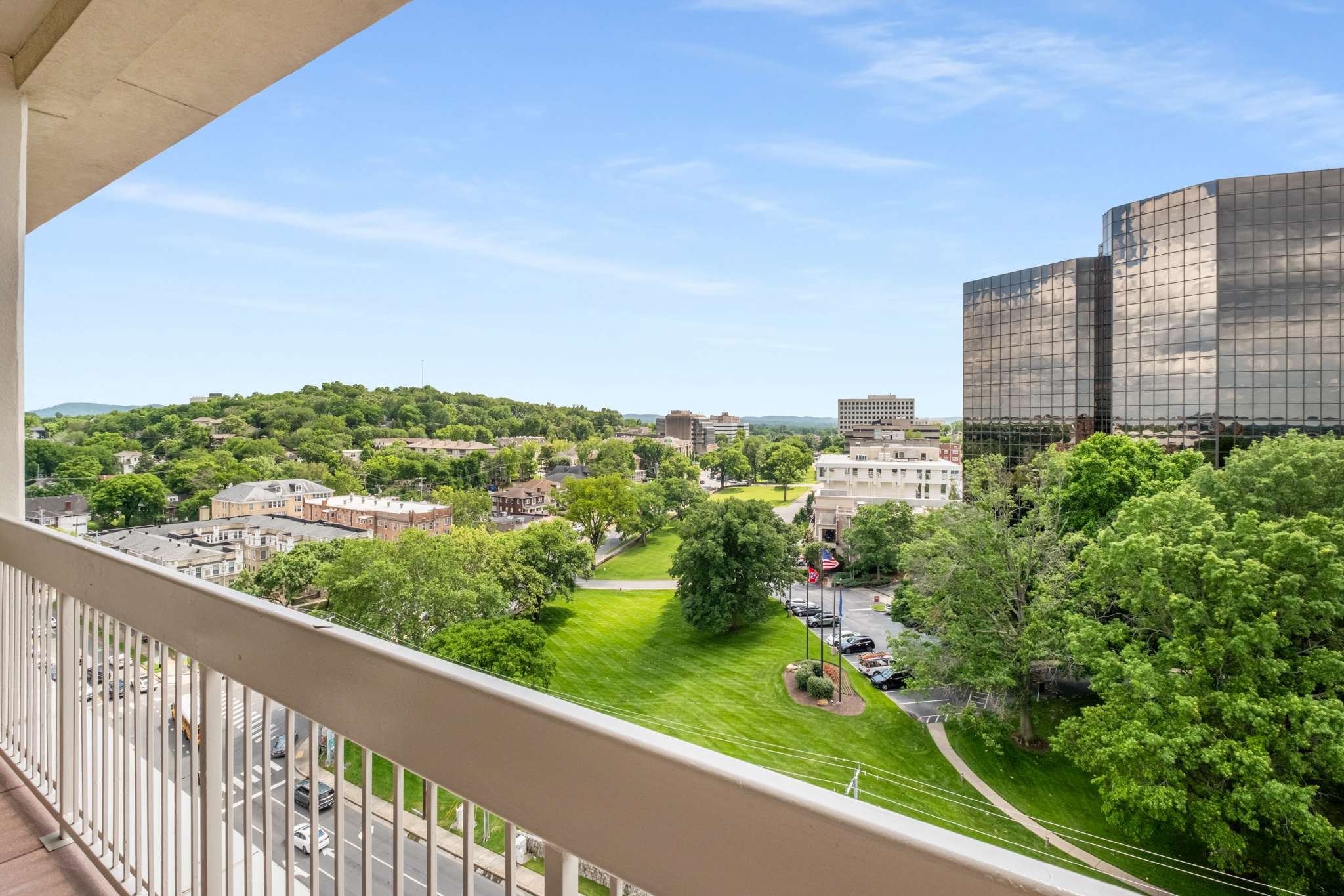 110 31st Ave, N Unit: 1004