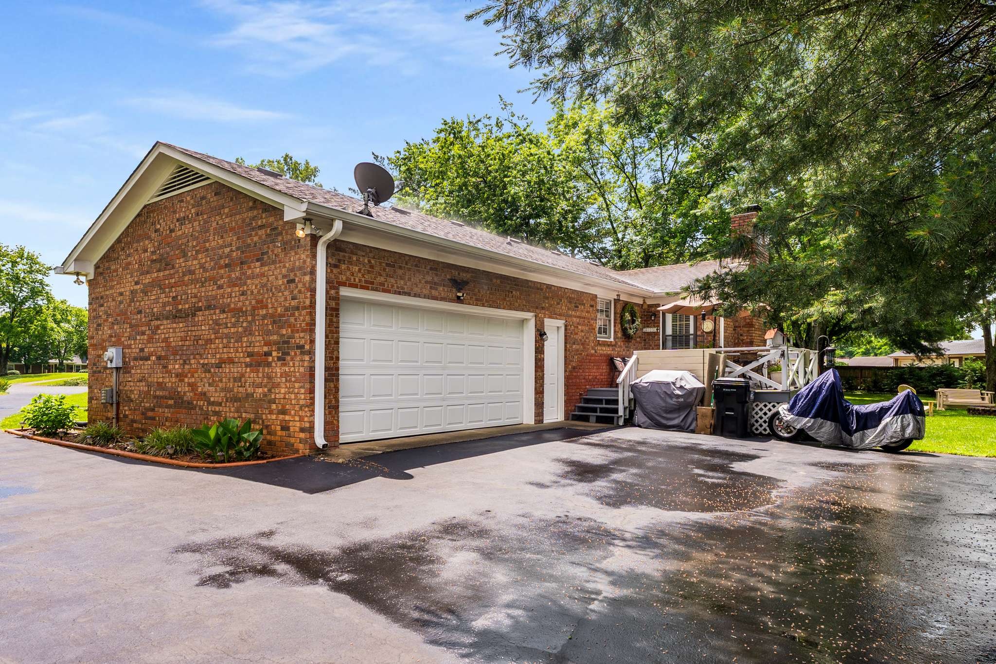 513 Rose Cir